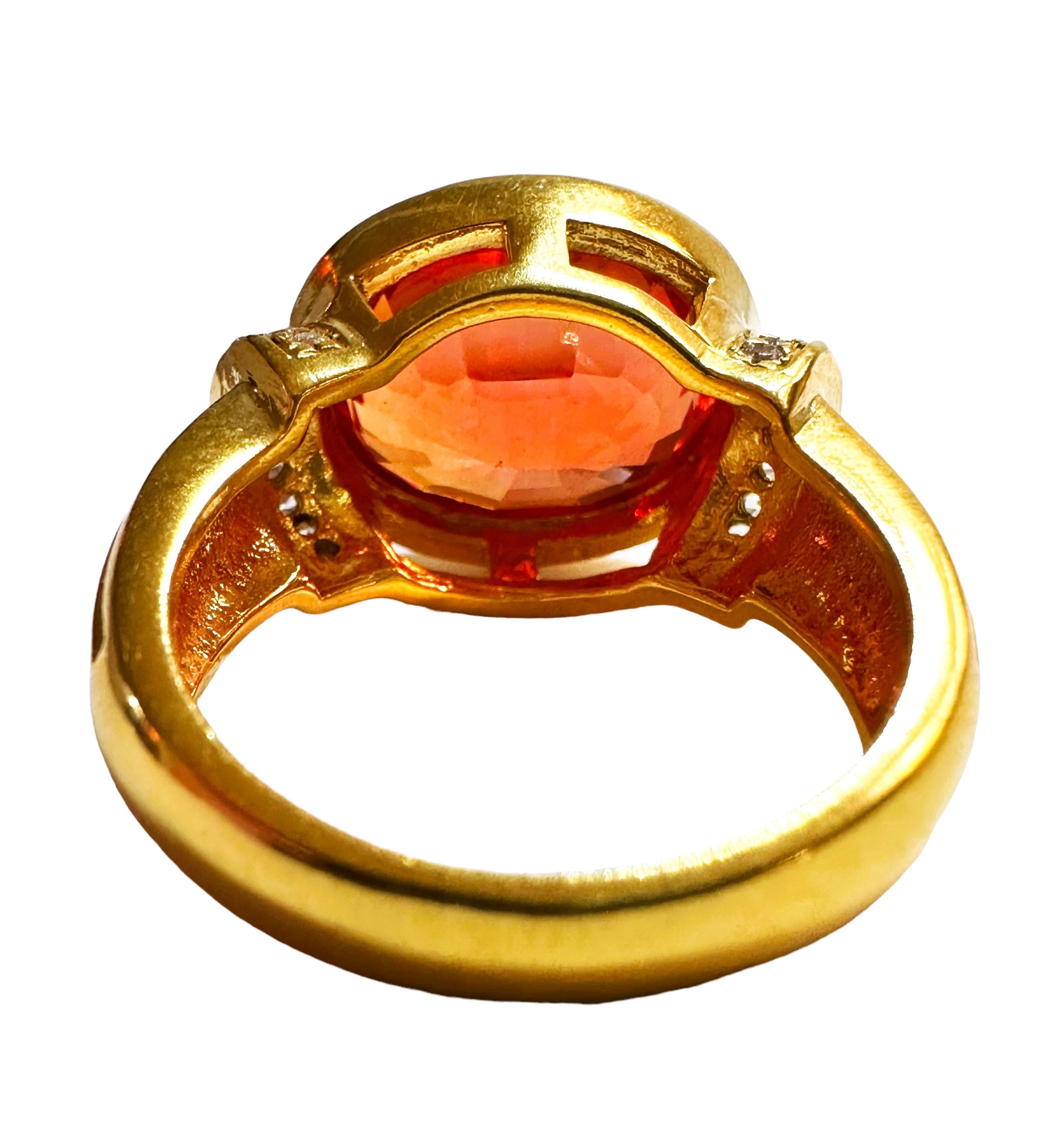Neu Sri Lanka 10,20 Karat Padparadscha Saphir Y vergoldet  Sterling Ring (Ovalschliff)