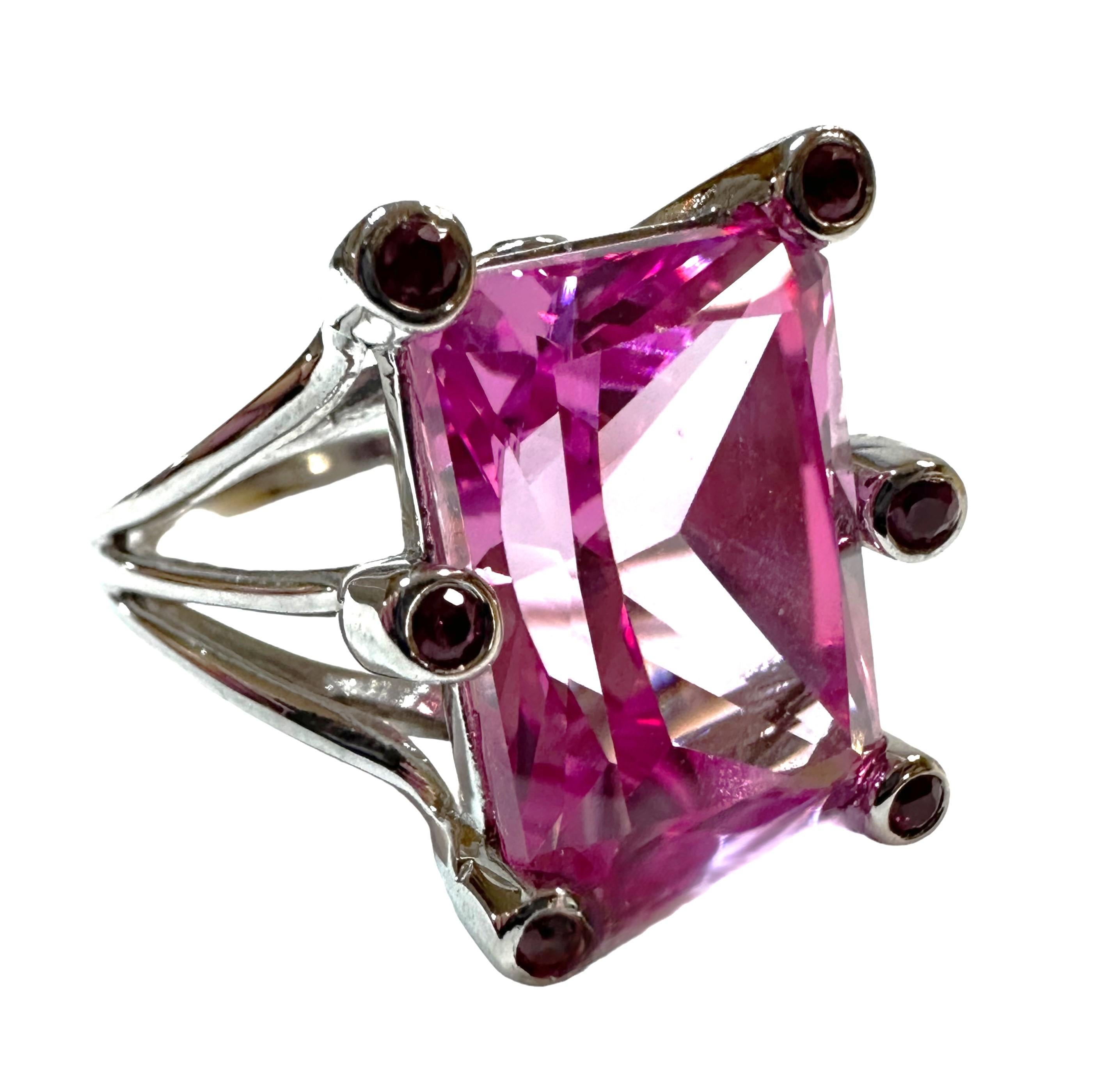 Women's New Sri Lanka 11 Carat Baby Pink & Dark Pink Sapphire Sterling Ring