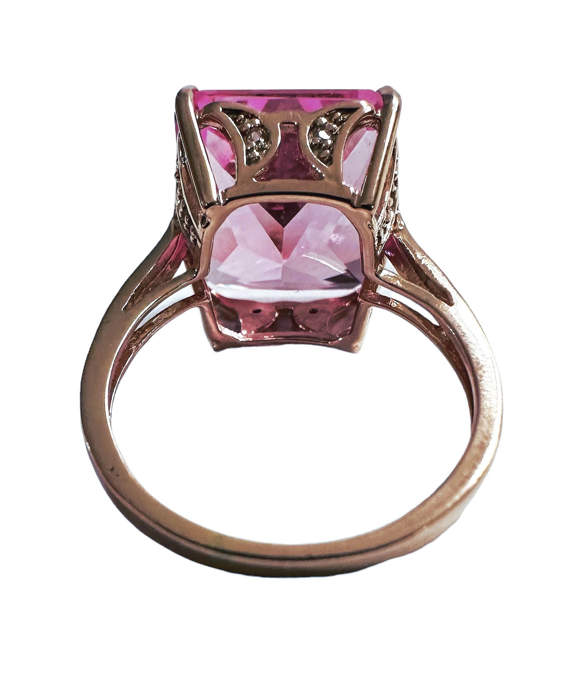 Neuer Sri Lanka 15,90 Karat Babyrosa Saphir Gelbgold vergoldet  Sterling Ring (Art déco)