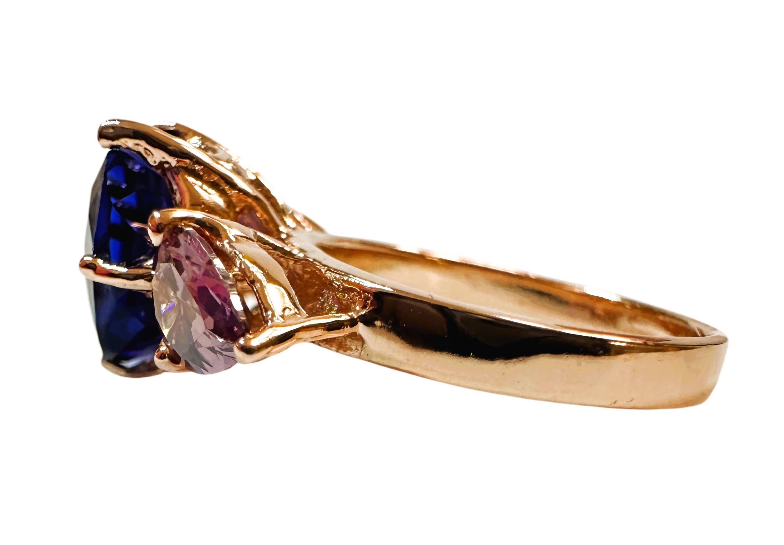 Neuer Sri Lanka 5,70 Karat Kornblume & lila Saphir Y vergoldeter Sterling Ring (Art déco)