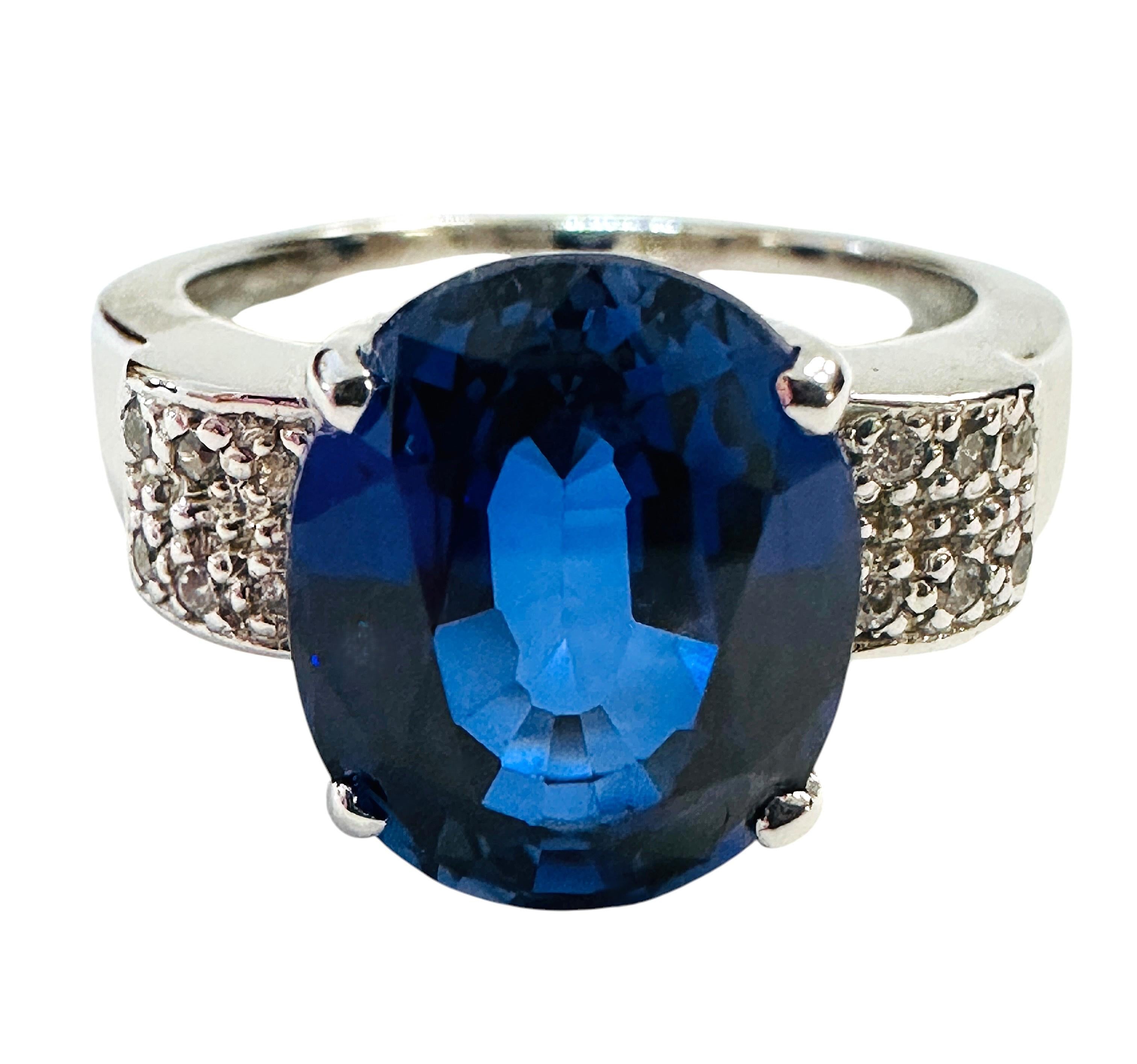 Nueva Sri Lanka Zafiro azul de 6,75 quilates y zafiro talla diamante Anillo de plata de ley Art Decó