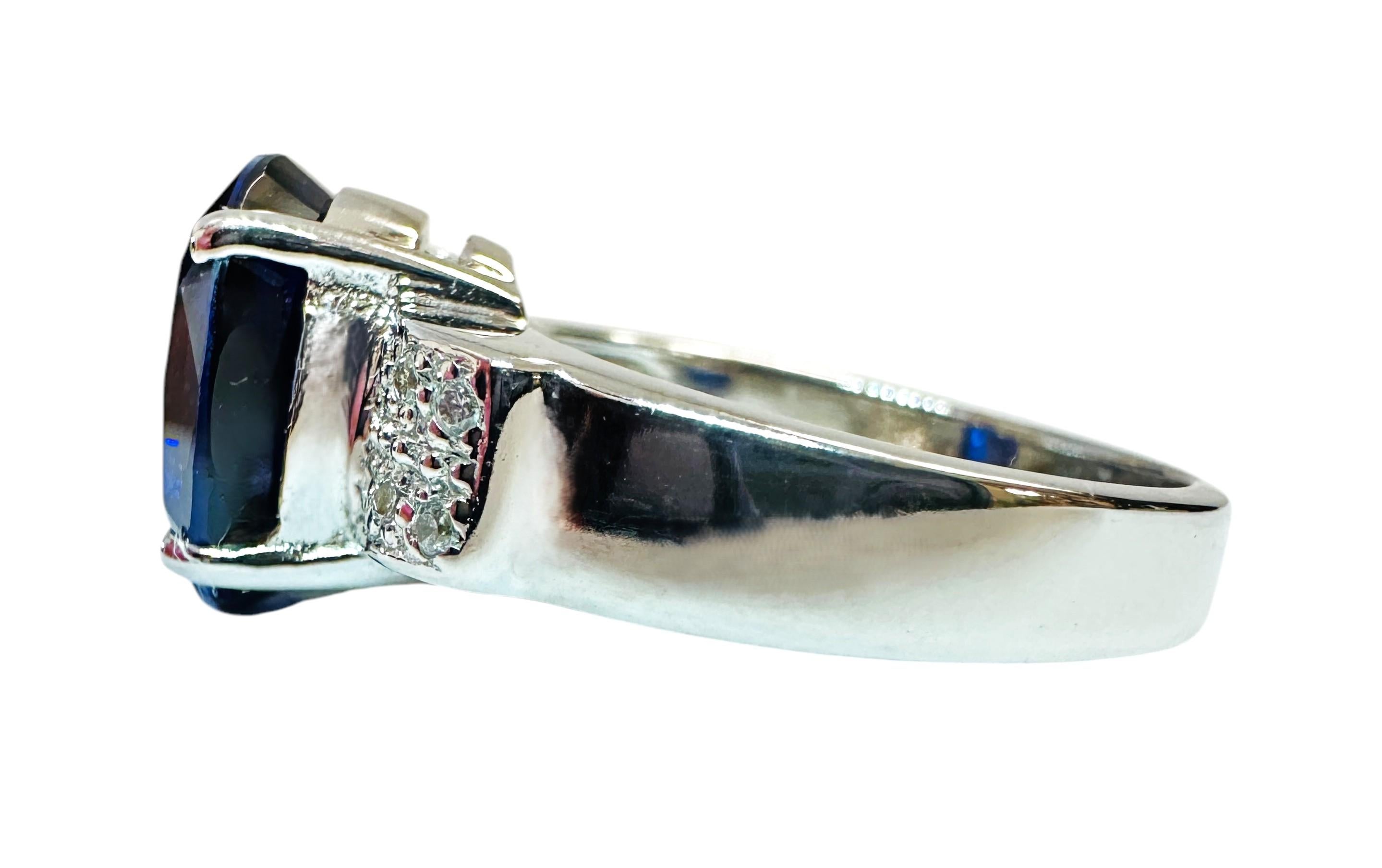 Nueva Sri Lanka Zafiro azul de 6,75 quilates y zafiro talla diamante Anillo de plata de ley Corte cojín antiguo