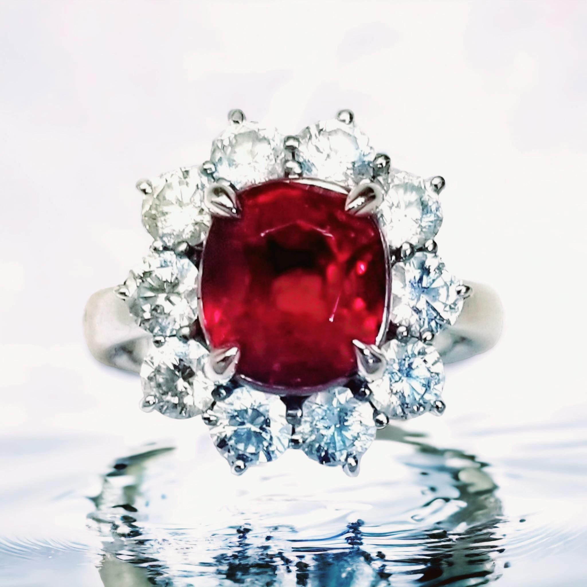 NOUVELLE bague en platine avec diamant rubis de Birmanie Mogok rouge pigeon non chauffé de 4,542 carats en vente 13