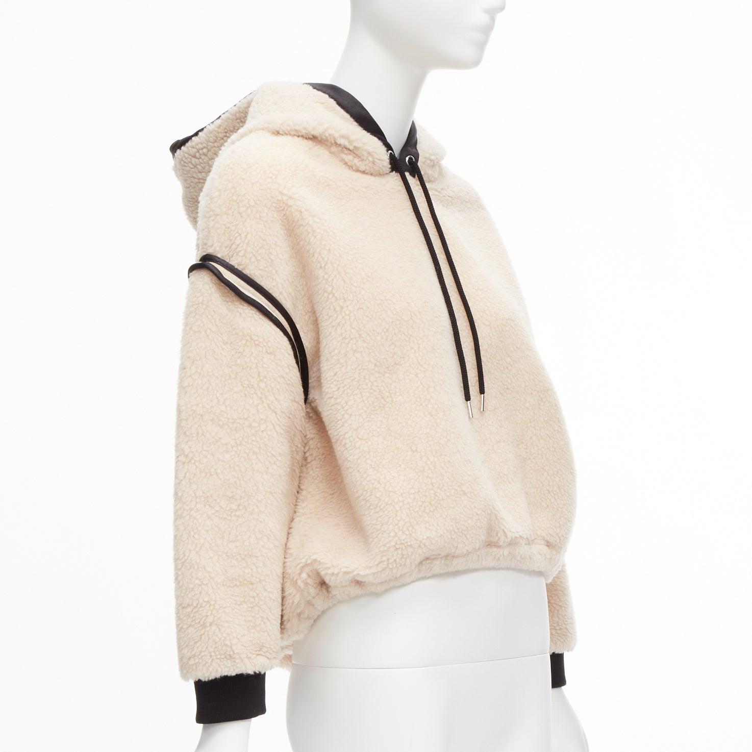 Beige new STELLA MCCARTNEY beige faux fur dropped shoulder cropped hooded pullover For Sale
