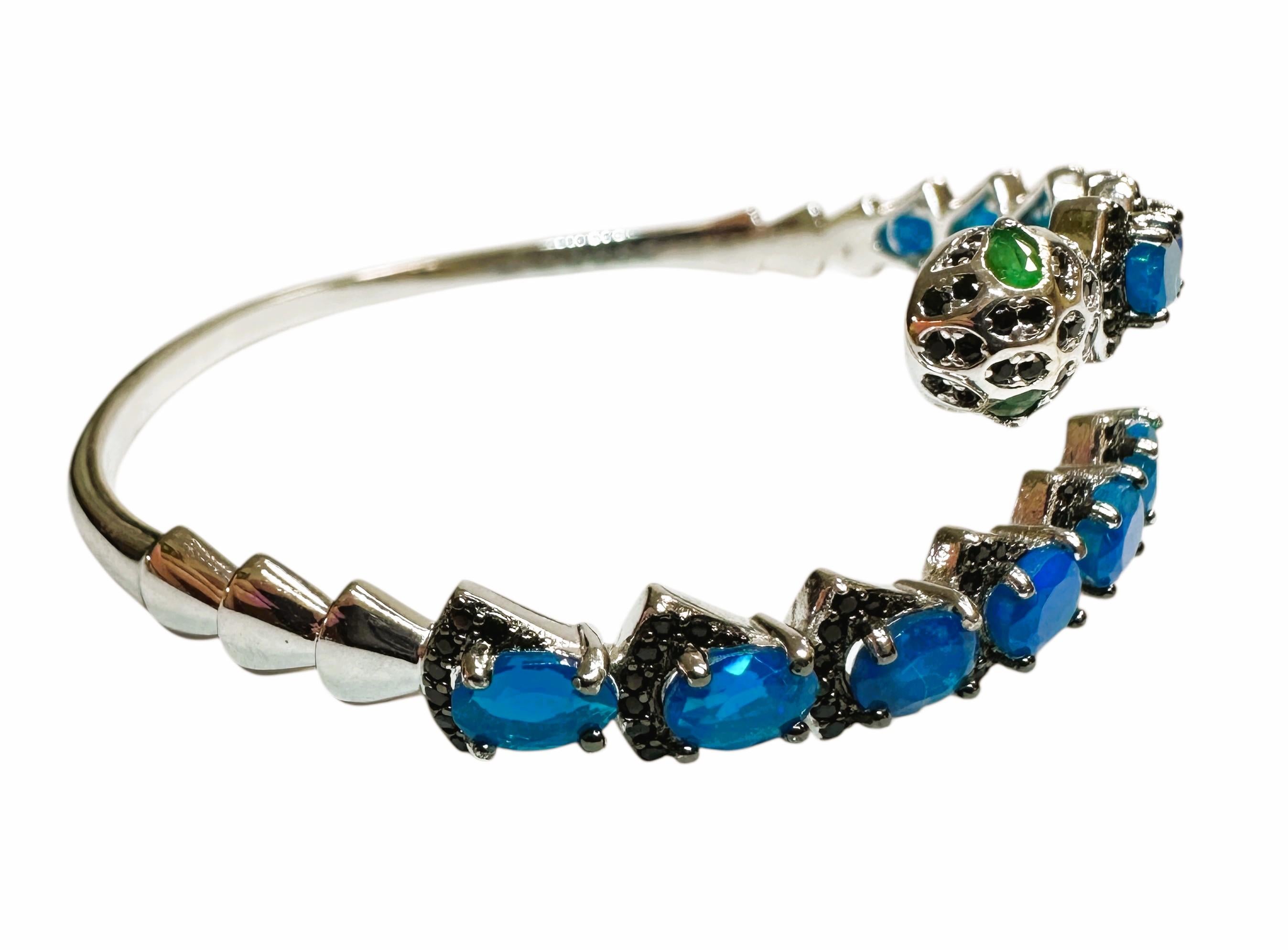 Art déco New Sterling 5.5 Carat Blue Opal & Diamond Cut Spinel Cobra Bracelet en vente
