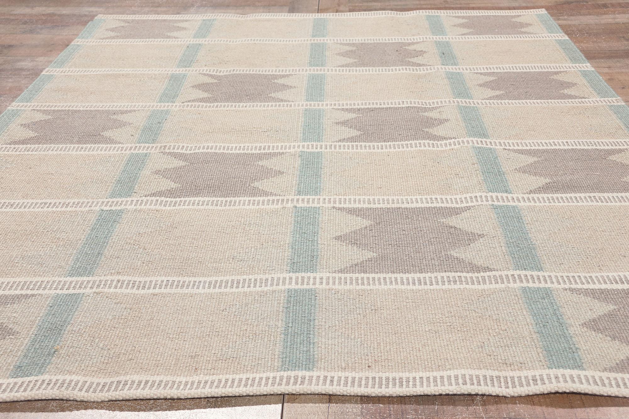 Ingegerd Silow Swedish Inspired Kilim Rug, Scandi Style Meets Sublime Simplicity In New Condition For Sale In Dallas, TX