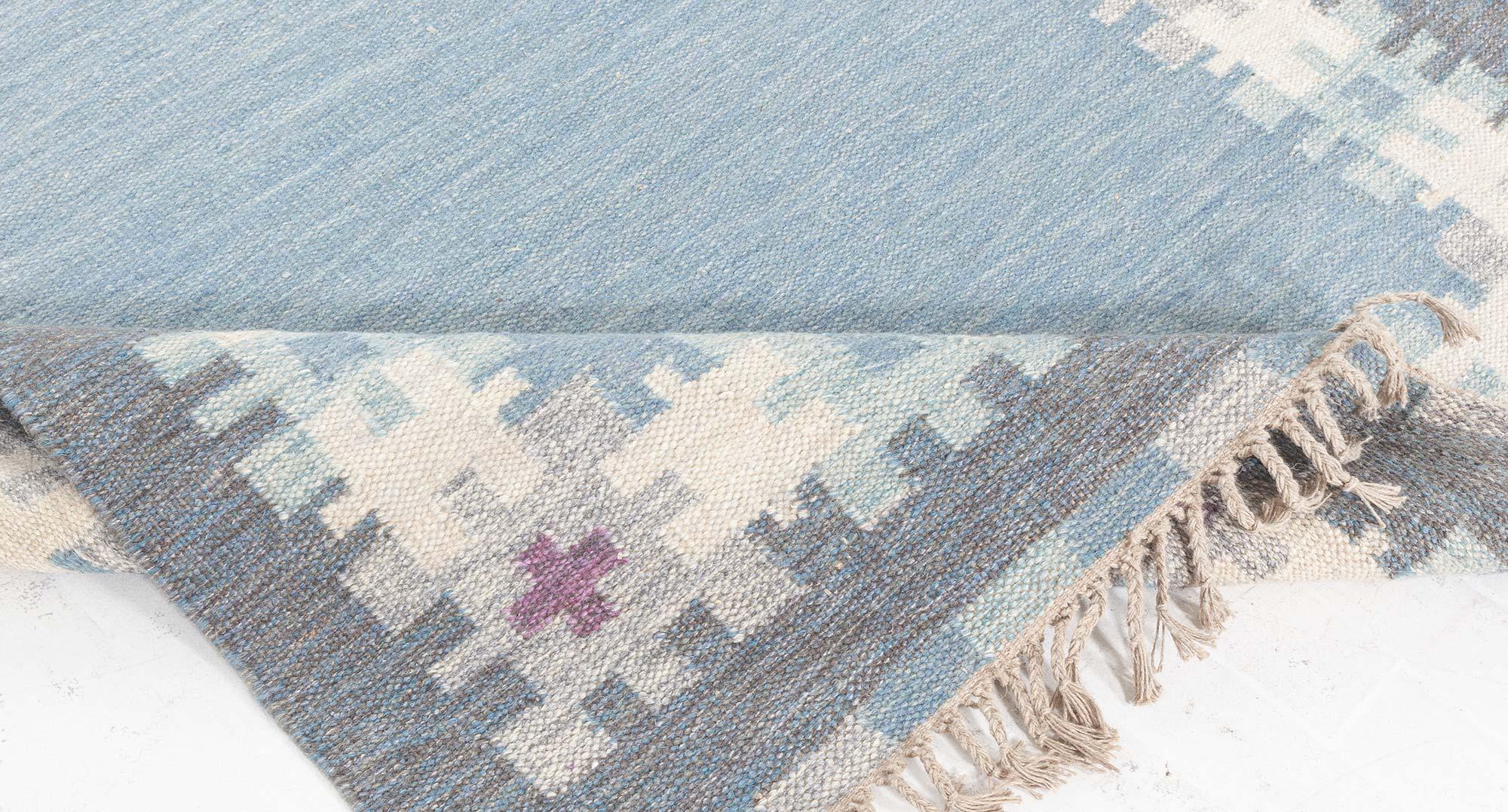 New Swedish Inspired Flat Weave Rug by Doris Leslie Blau In New Condition For Sale In New York, NY