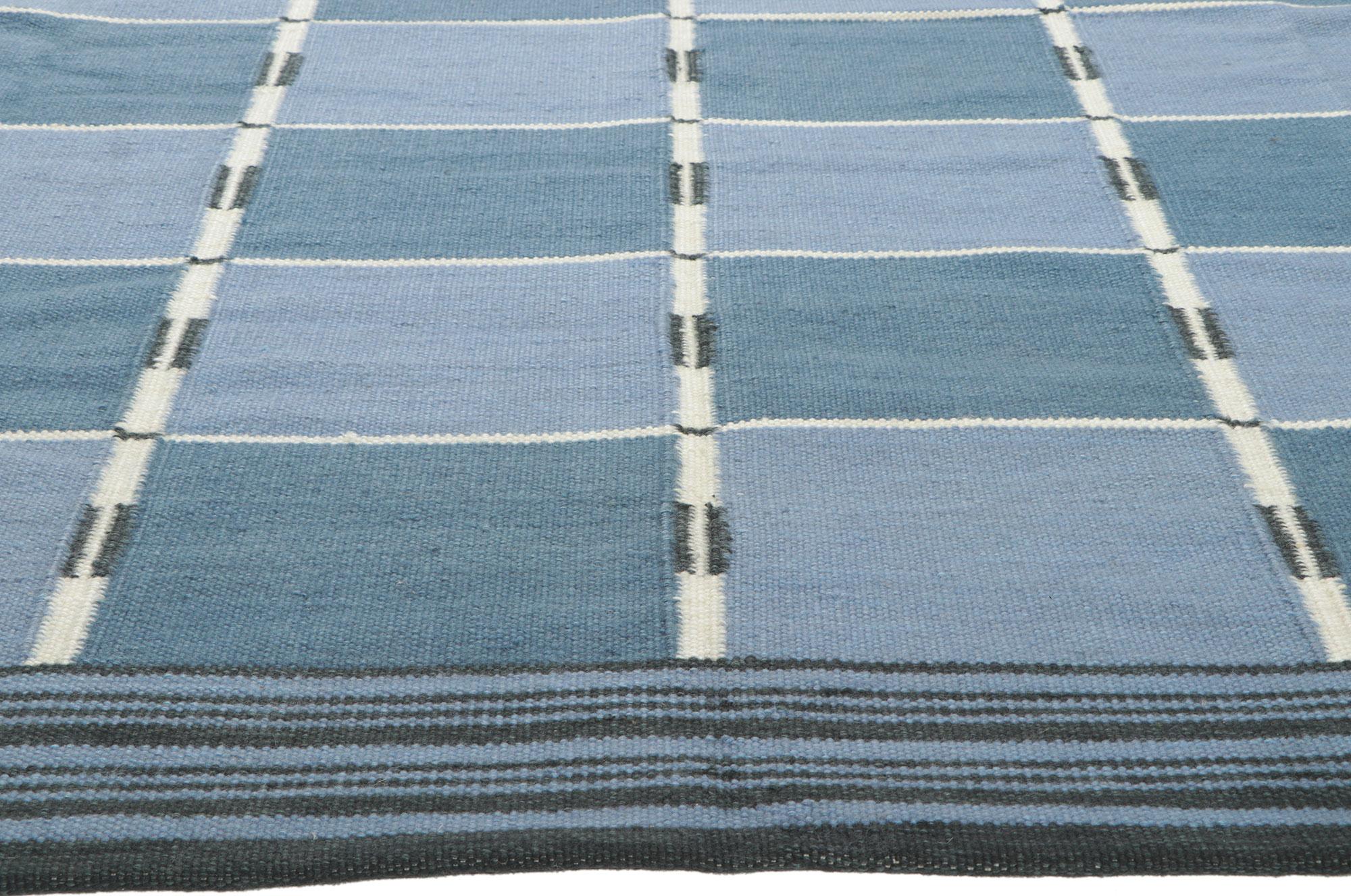 Skandinavisch-moderner schwedisch inspirierter Kilim-Teppich, Blått Rutmönster (Handgewebt) im Angebot