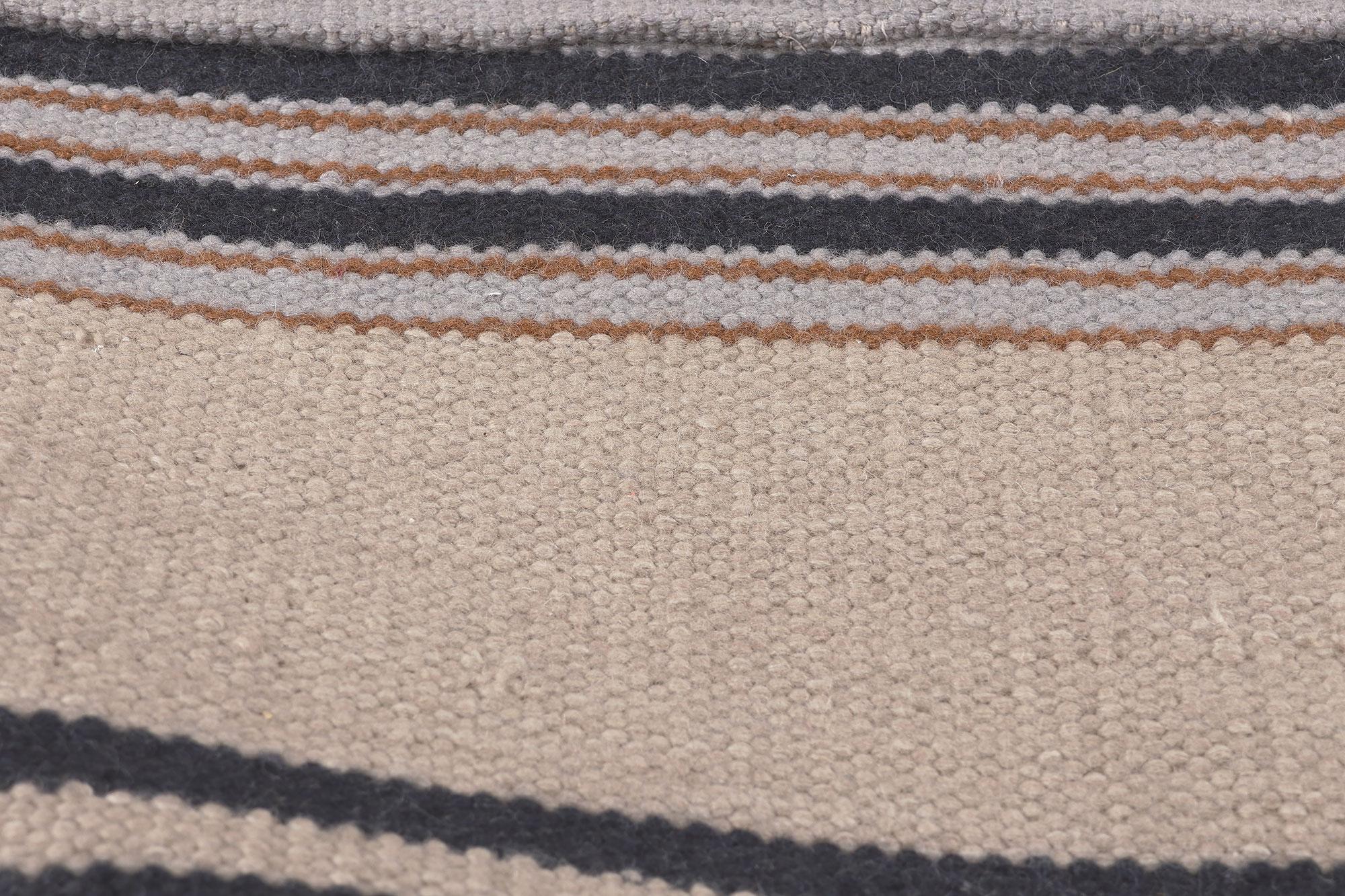 New Swedish Inspired Kilim Rug Earth-Tone Colors, Stege Randmönster In New Condition For Sale In Dallas, TX