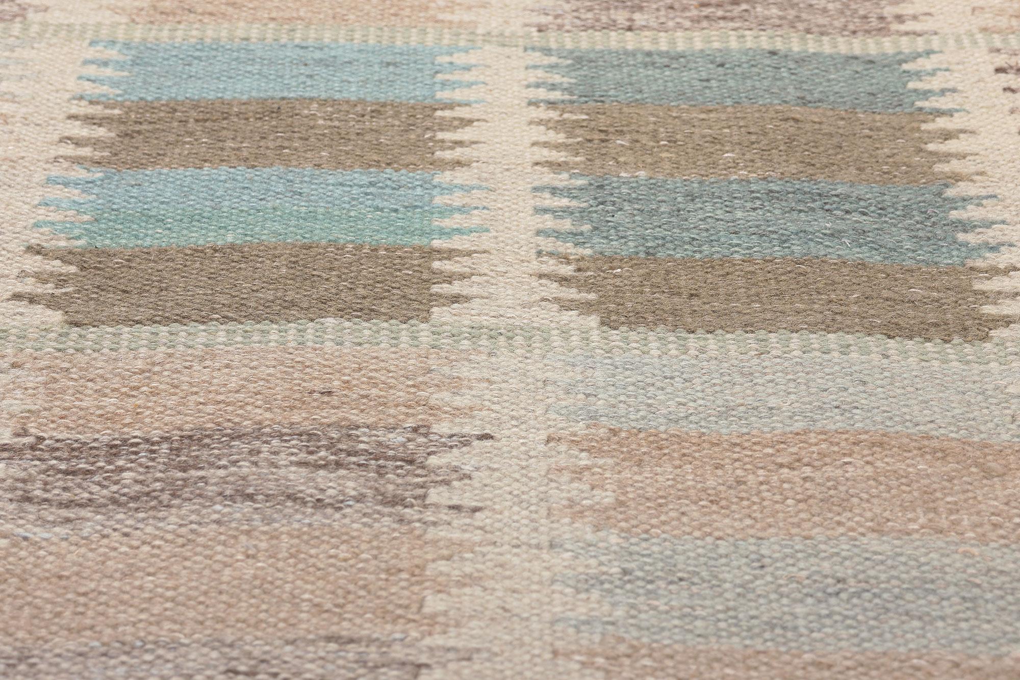 Wool New Swedish Inspired Kilim Rug, Scandinavian Modern Meets Earth-Tone Elegance For Sale