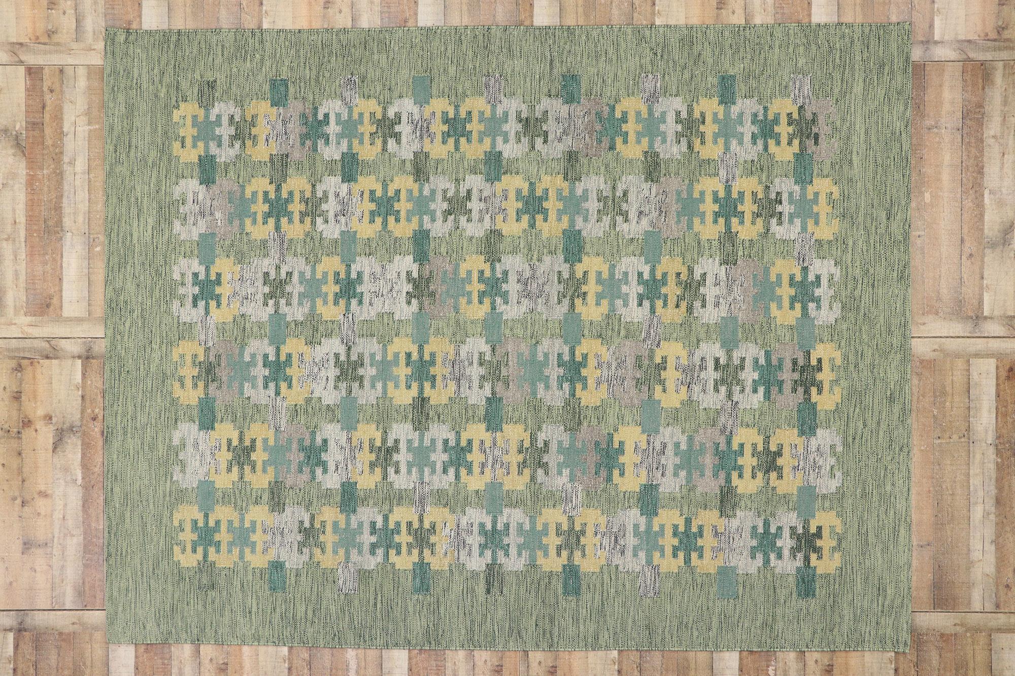 Swedish Inspired Kilim Rug, Scandinavian Modern Meets Biophilic Design 1