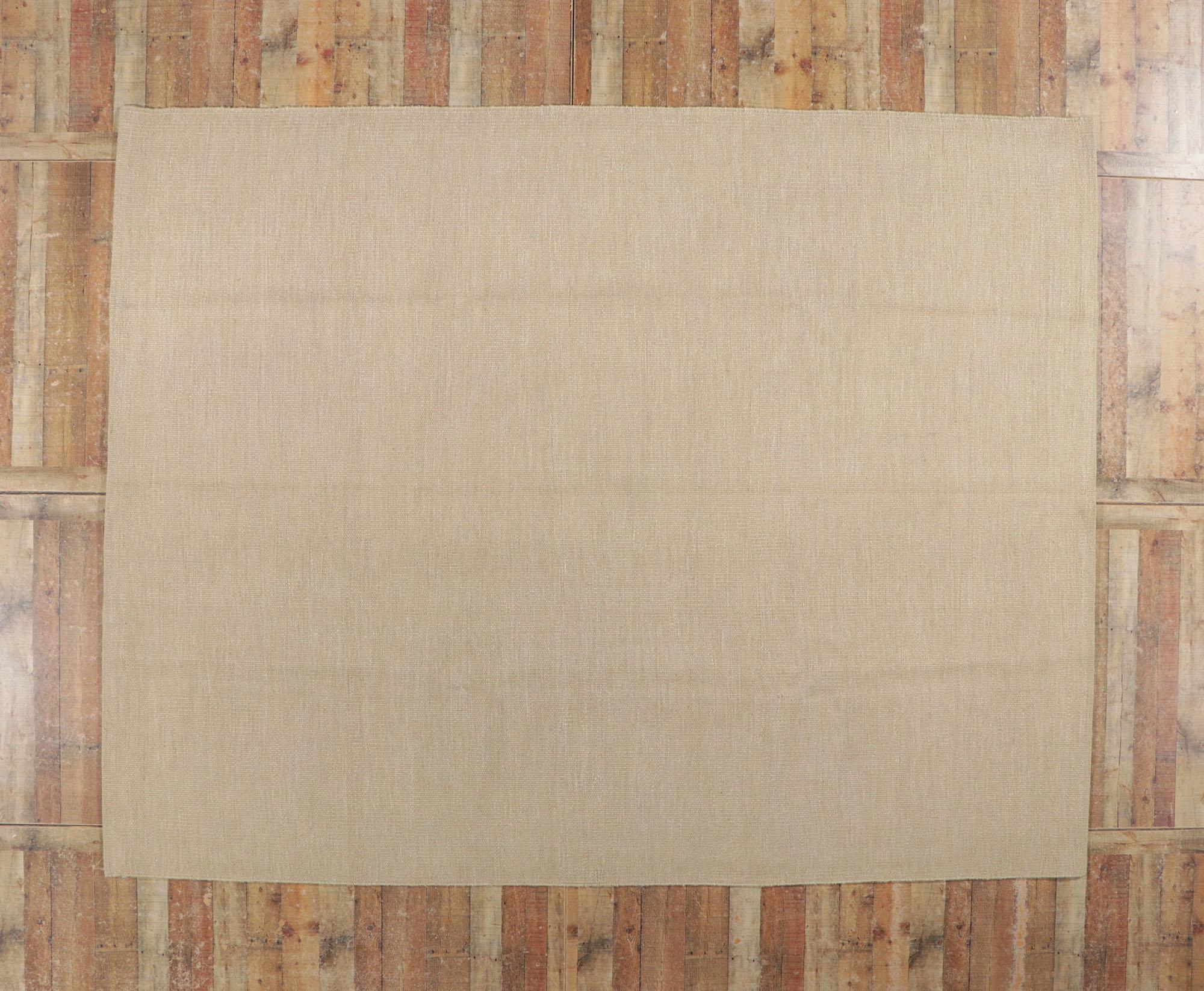 Schwedisch inspirierter Kelim-Teppich mit Rollakan im Japandi-Stil im Angebot 1