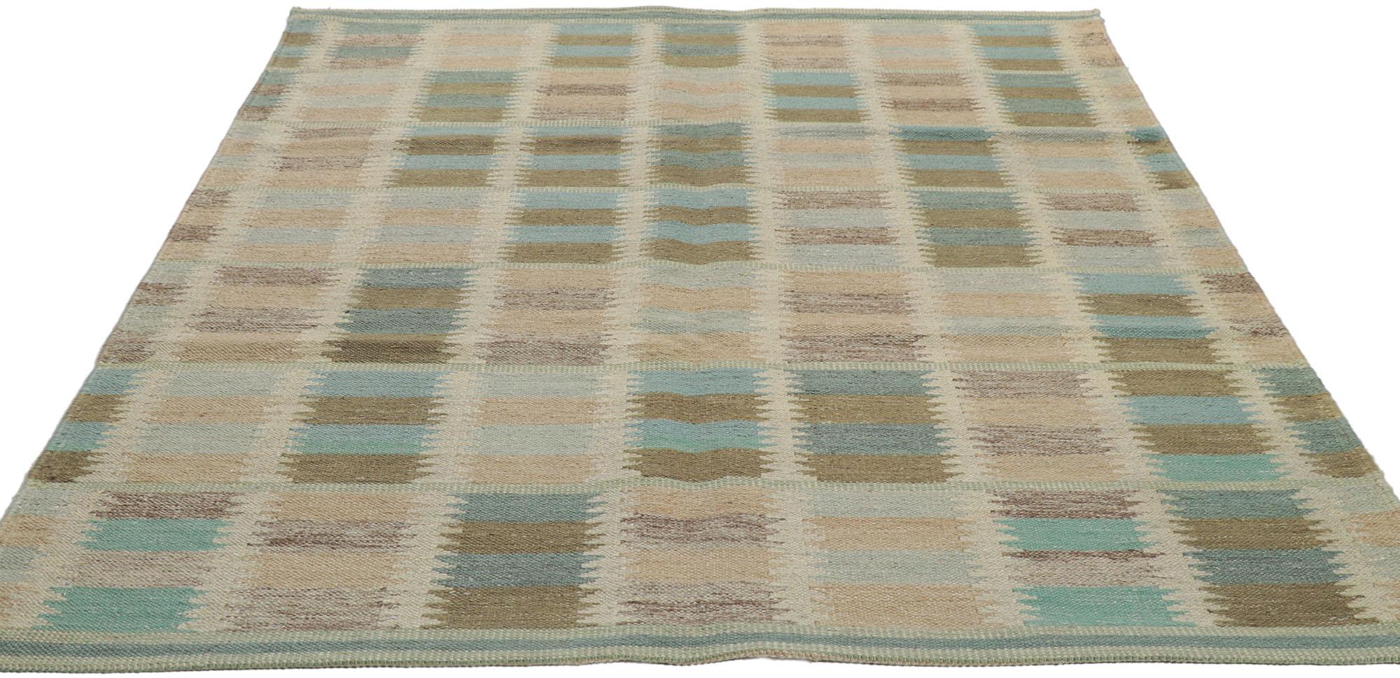 New Swedish Inspired Kilim Rug, Scandinavian Modern Meets Earth-Tone Elegance In New Condition For Sale In Dallas, TX
