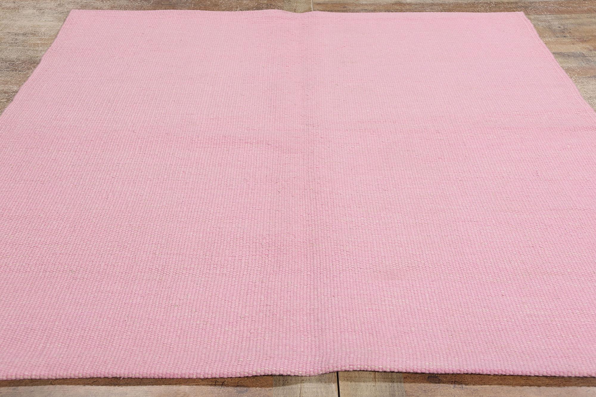 Nouveau tapis Kilim rose d'inspiration suédoise avec style scandinave moderne en vente 7