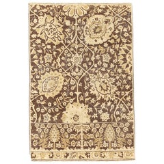 Nouveau tapis de Tabriz avec motifs de fleurs beiges et brunes sur fond ivoire