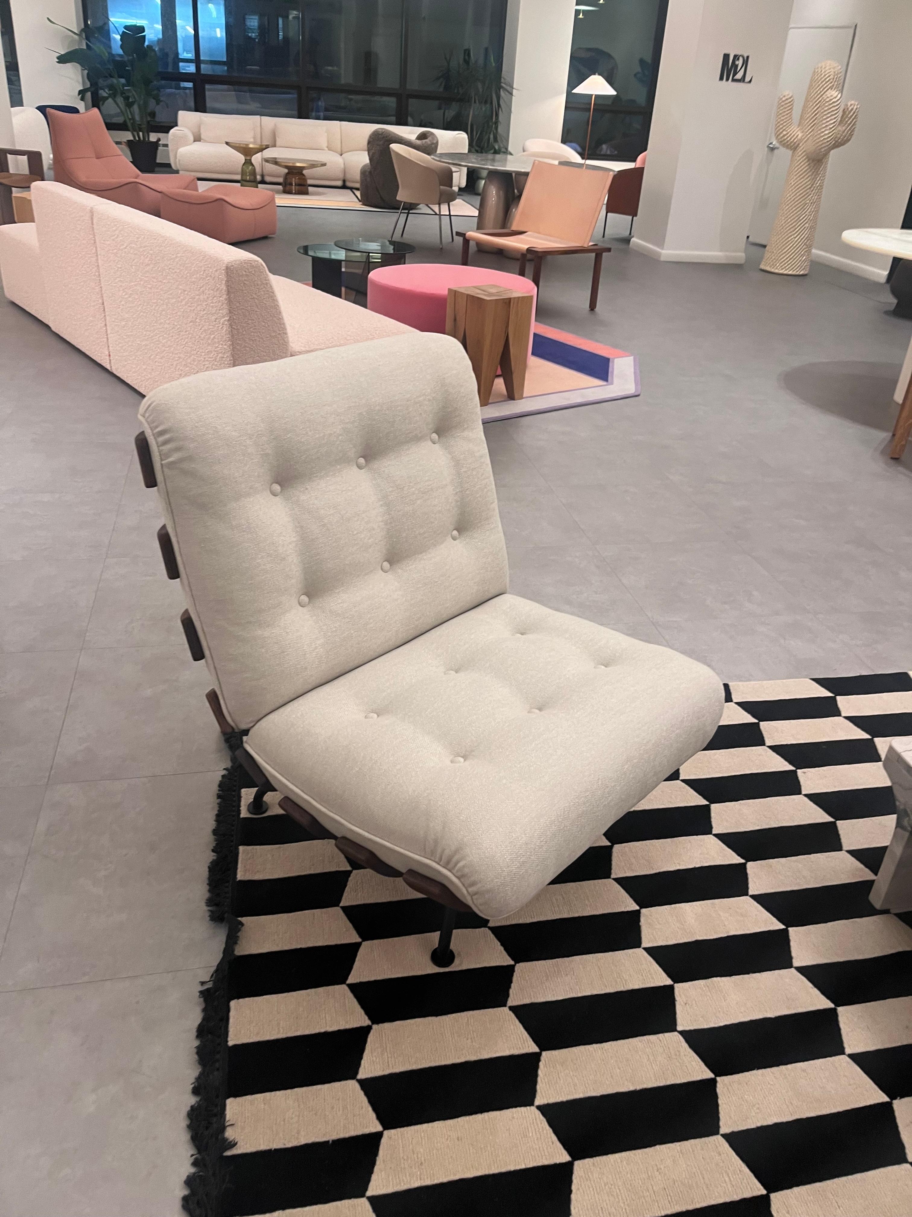 italien NOUVEAU fauteuil de salon Tacchini Costela de Martin Eisler en stock en vente