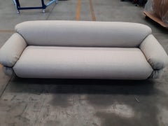 NEW Tacchini Sesann Sofa by Gianfranco Frattini in STOCK