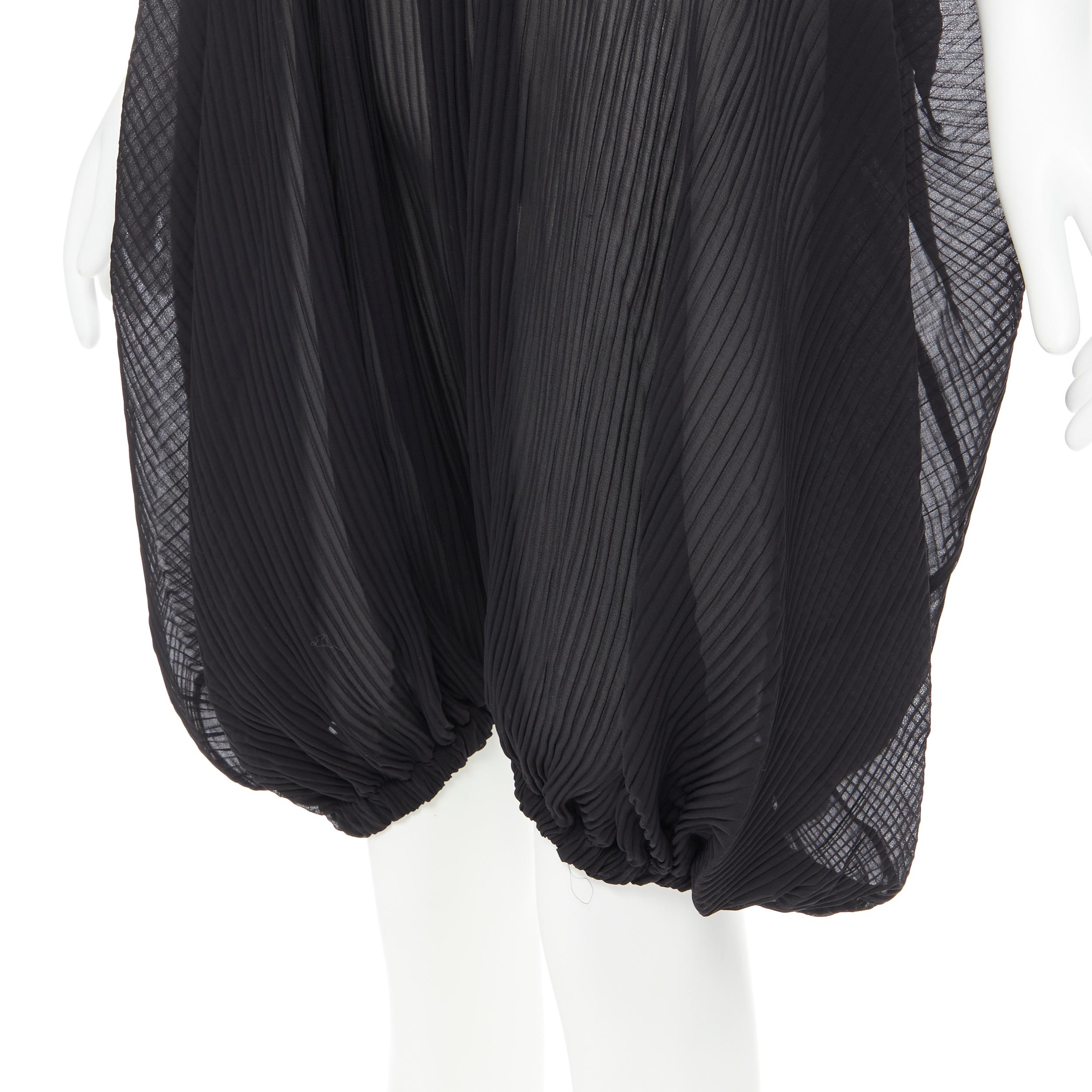 new TAO COMME DES GARCONS black sheer pleated bubble elasticated shorts XS 2