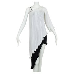 New Tarquin Ebker Black and White Asymmetrical 2-Piece Delphos Dress – S, 1978