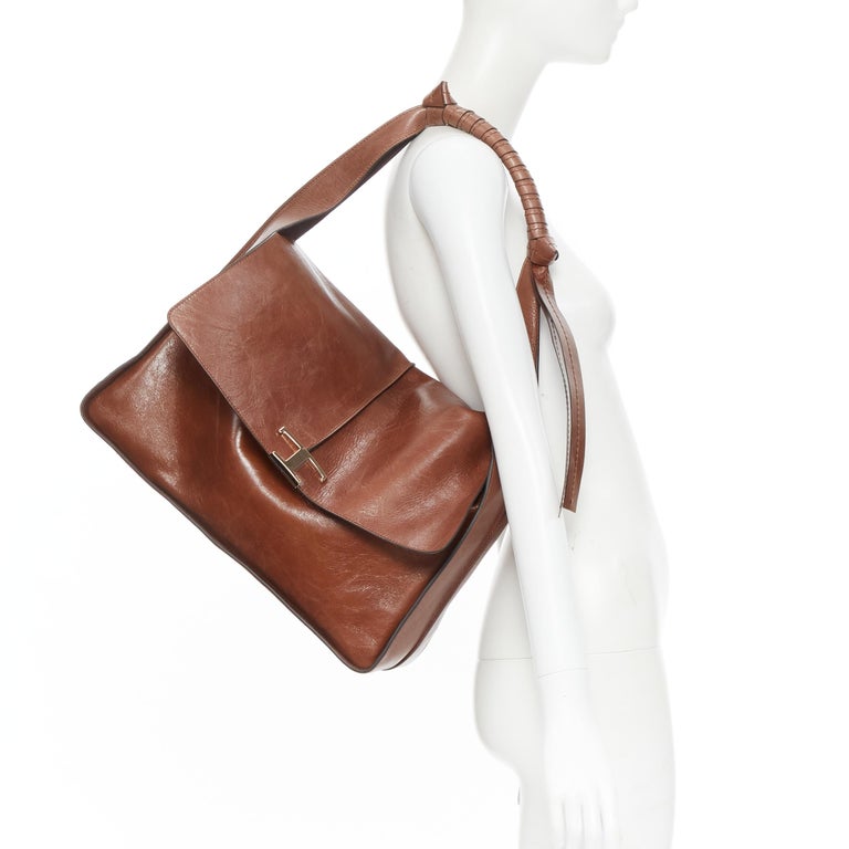 Timeless leather shoulder bag, HealthdesignShops