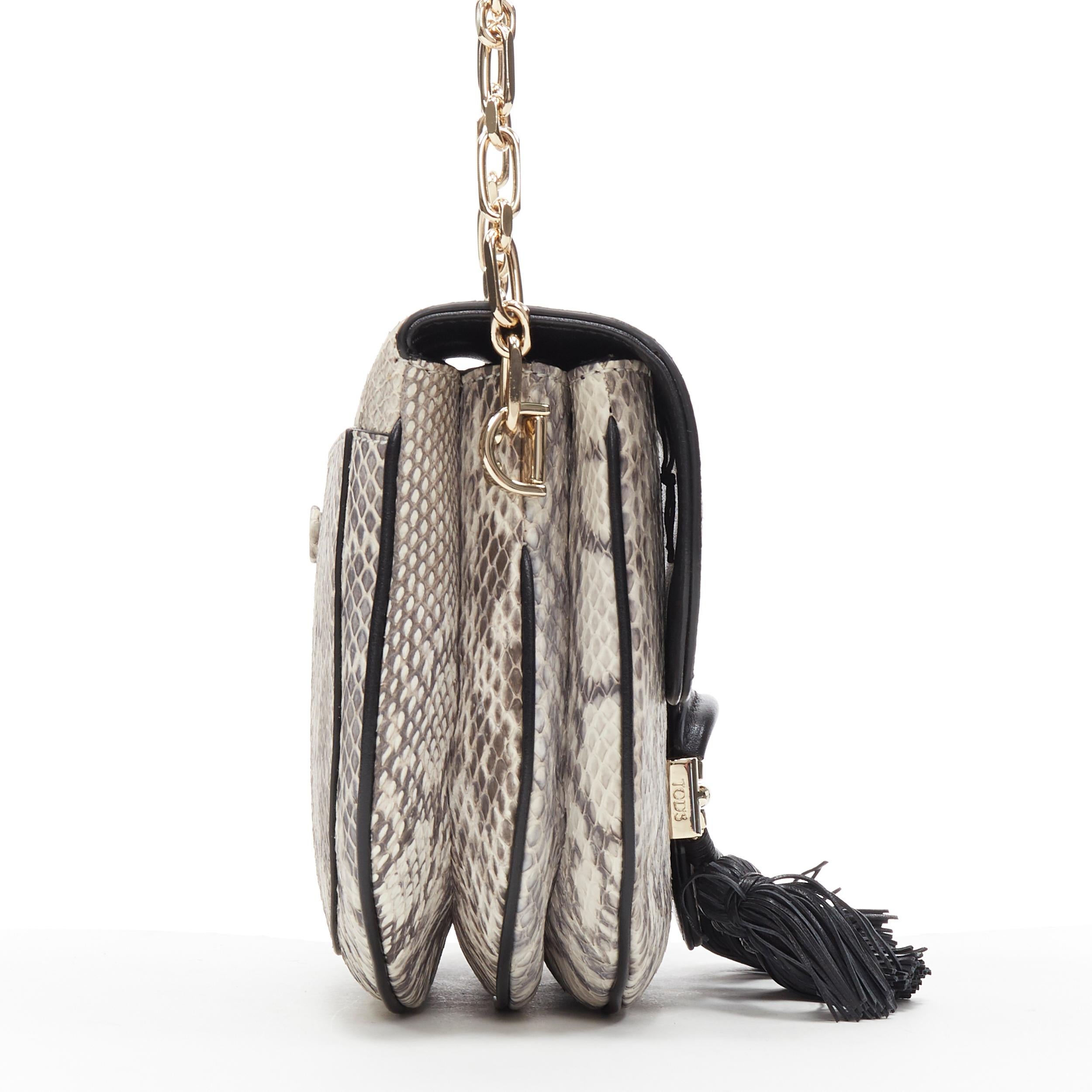 new TOD'S T-Ring Mini grey scaled leather black tassel gold chain crossbody bag In New Condition In Hong Kong, NT