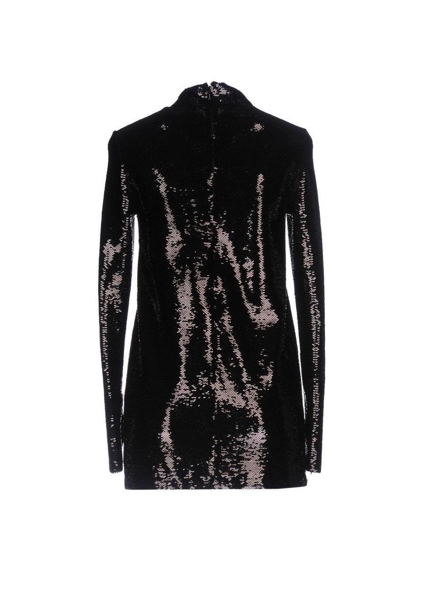 New Tom Ford Black Sequin Long Sleeve Mini Dress Tunic
Italian size 42
Black Sequins, Straight Silhouette, Turtleneck Style, Zip Closure on Back and Sleeves, Stretchy.
Measurements: Length - 29 inches, Bust - 34