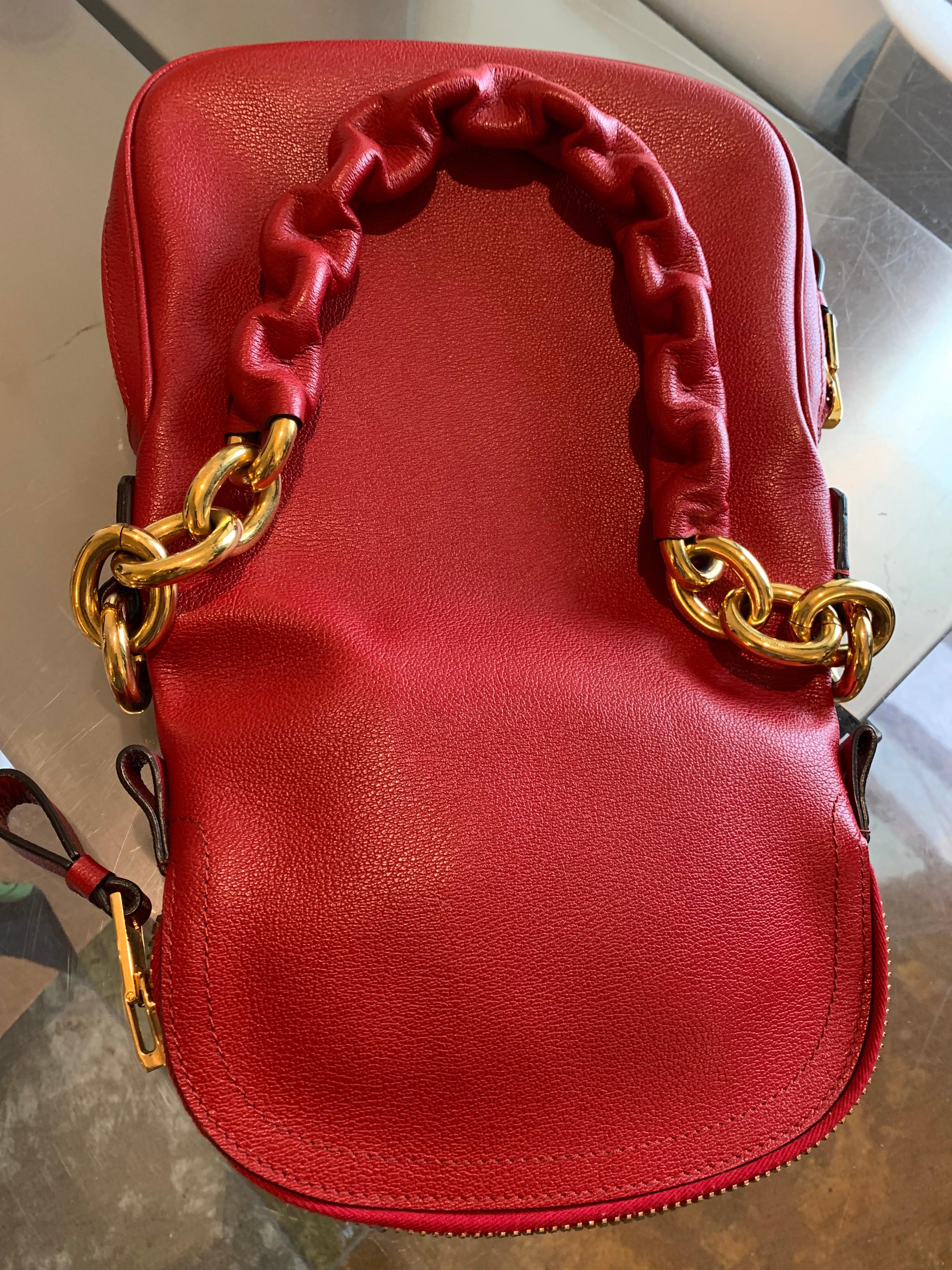 Women's or Men's New Tom Ford Crimson Textured Leather Saddlebag-Style Shoulder Bag W/ Gold Chain