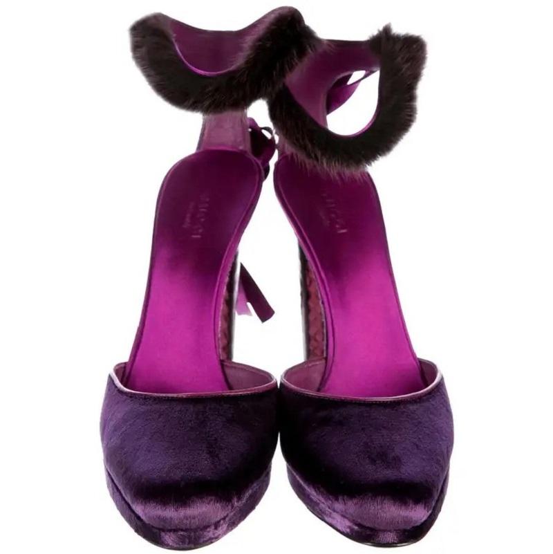 Women's New Tom Ford for Gucci FW 2004 Mink Trim Python Heel Purple Shoes It 37.5 US 7.5 For Sale