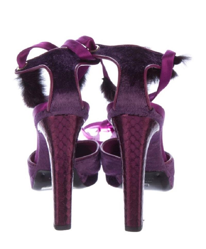 New Tom Ford for Gucci FW 2004 Mink Trim Python Heel Purple Shoes It 37.5 US 7.5 For Sale 1