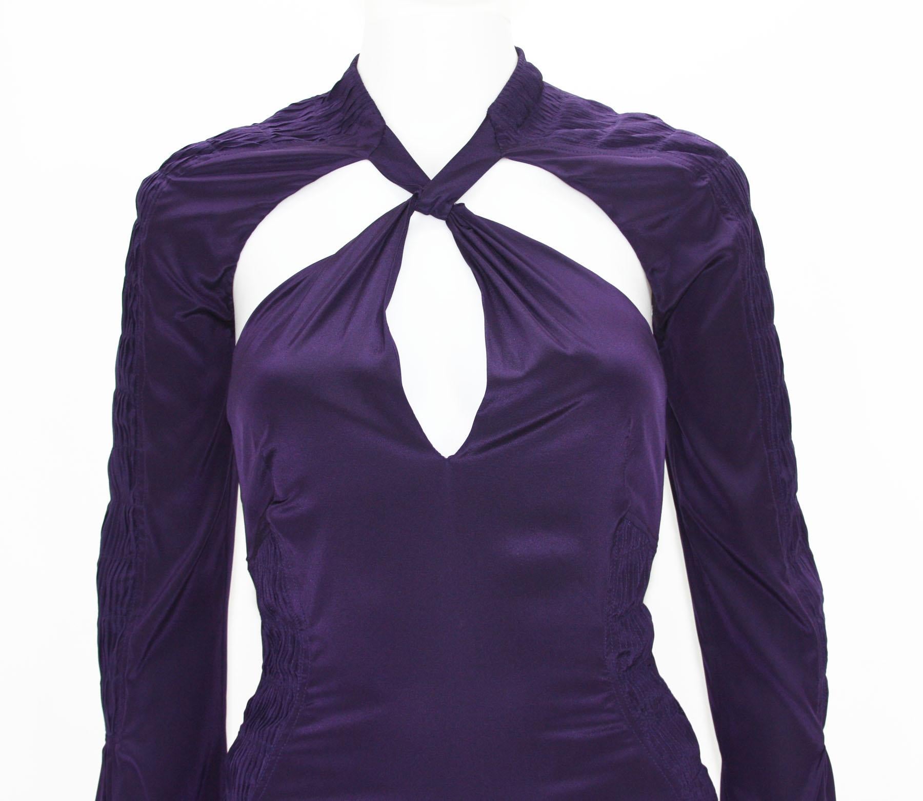 Tom Ford for Gucci, robe dos nu plongeant en soie violet profond, défilé P/É 2004, taille 38 et 44, neuve Pour femmes en vente