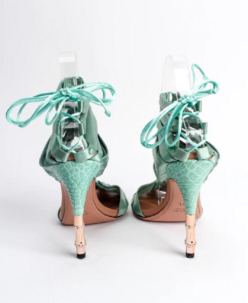 Neu Tom Ford for Gucci Satin Mint Grün Korsett Bambus Absatz Schuhe Es 37,5  US 7.5 im Zustand „Hervorragend“ im Angebot in Montgomery, TX