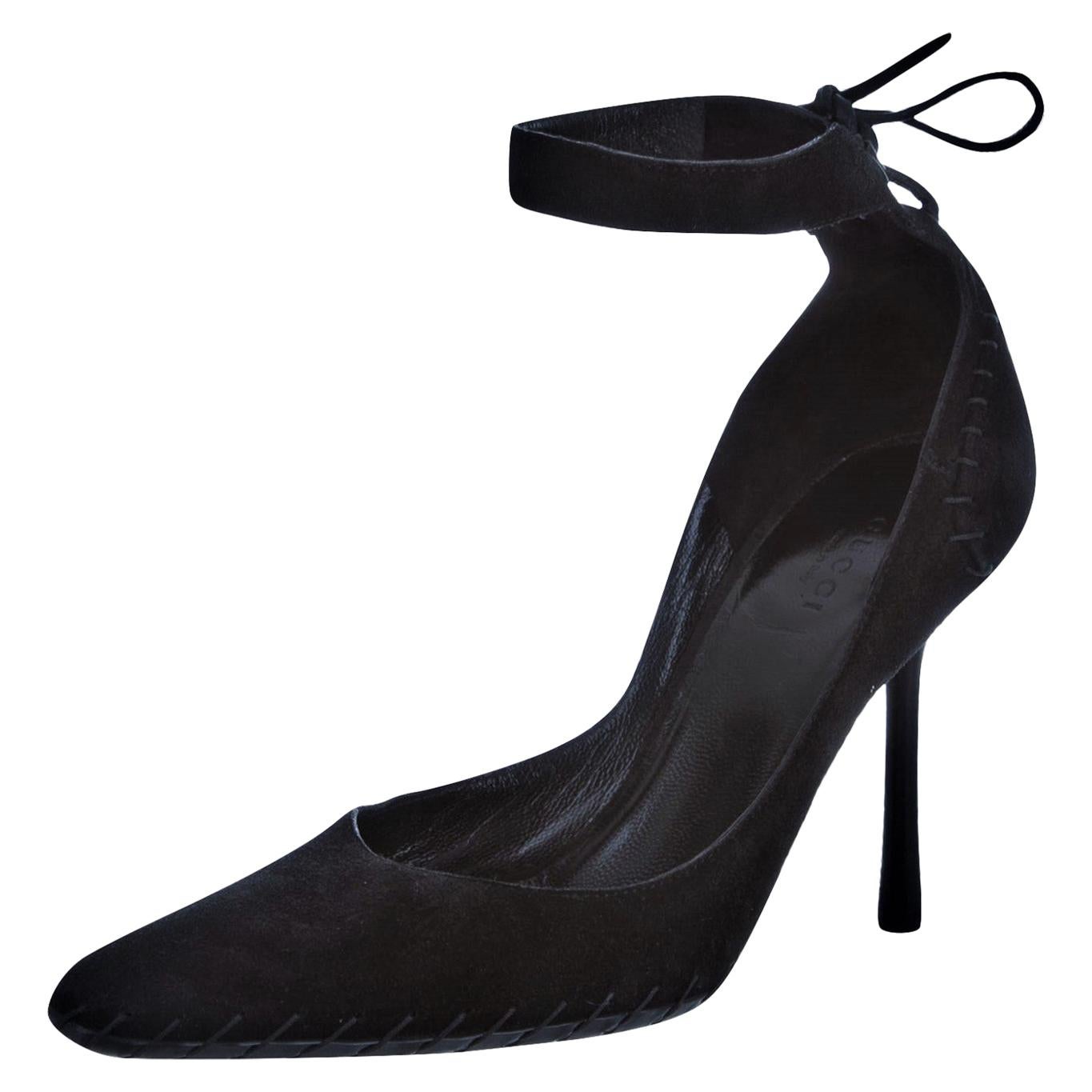 Gucci Tom Ford Heels
Brand New
* Tom Ford Era Pumps
* Black Suede 
* Size: 7
* Whipstitches Throughout
* Leather Insole 
* Ties at Heel
* 4
