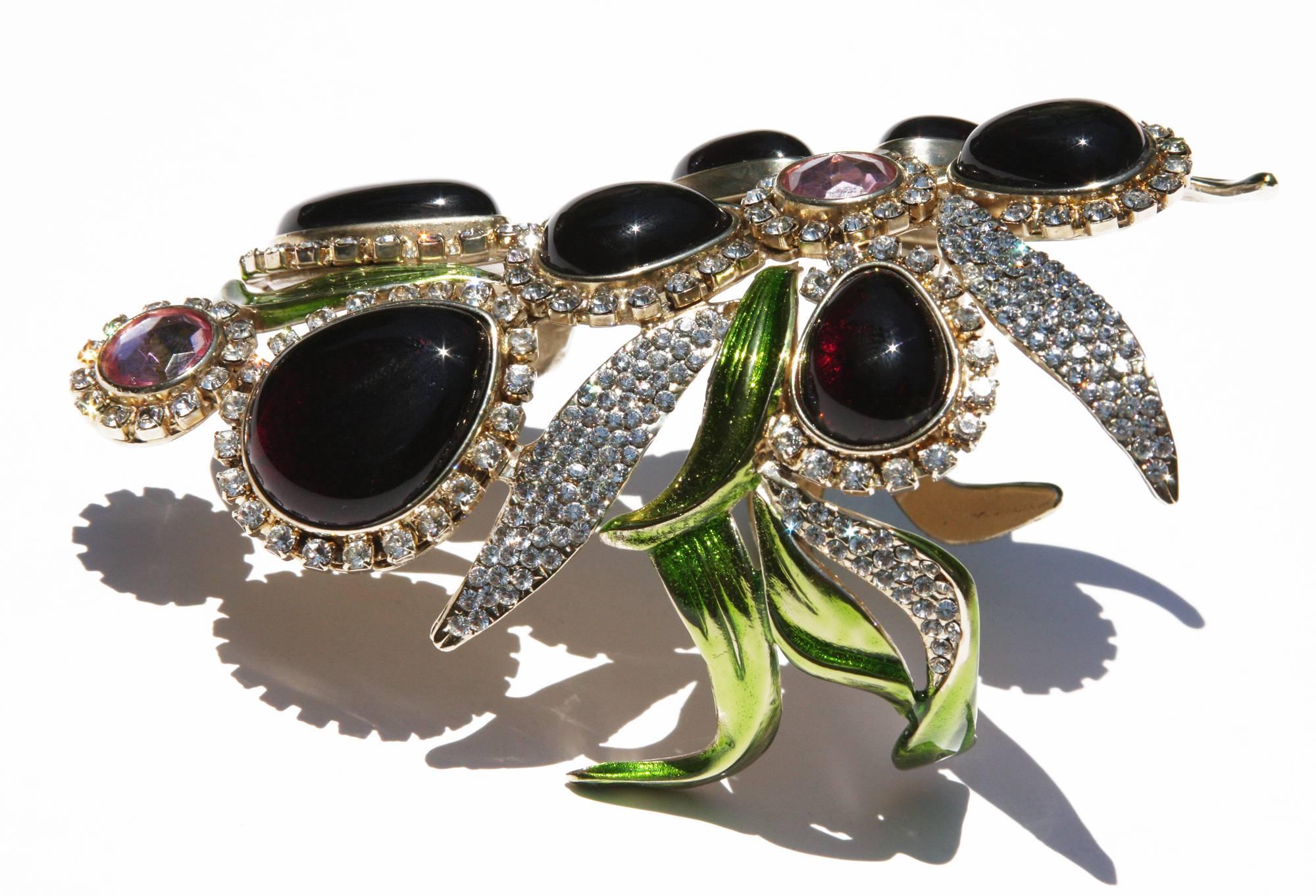 New Tom Ford for Yves Saint Laurent S/S 2004 Crystal Wide Bracelet and Clutch In New Condition For Sale In Montgomery, TX