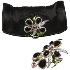 Nuovo Tom Ford for Yves Saint Laurent P/E 2004 Bracciale largo di cristallo e frizione