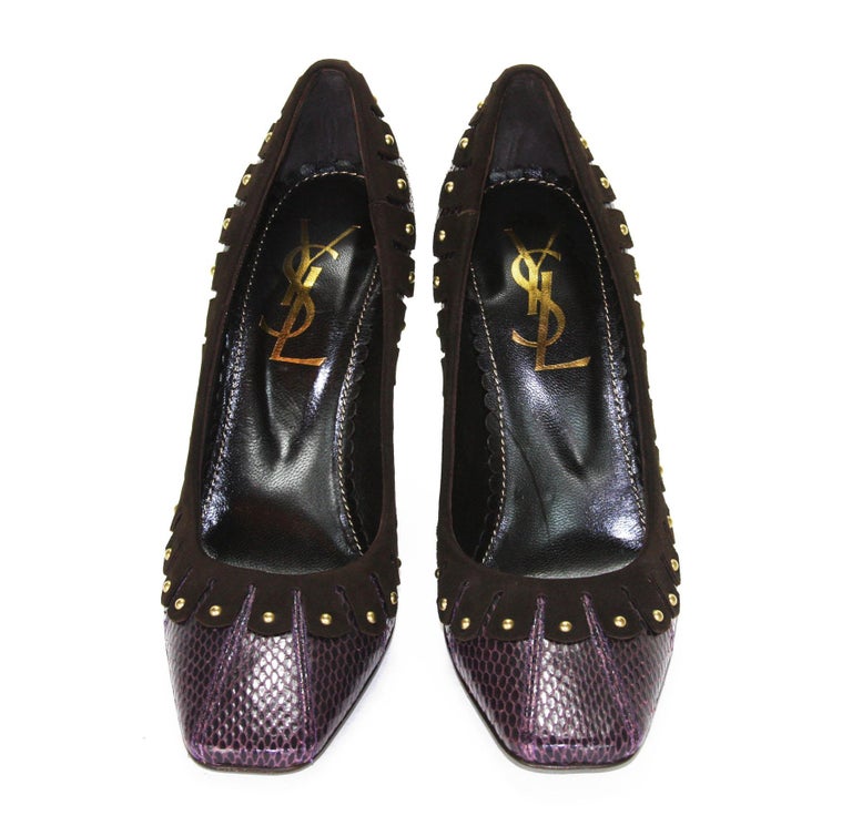 Chaussures à talons prunes cloutées en serpent Tom Ford pour Yves Saint  Laurent, taille 37,5, neuves Taille US 7,5 En vente sur 1stDibs