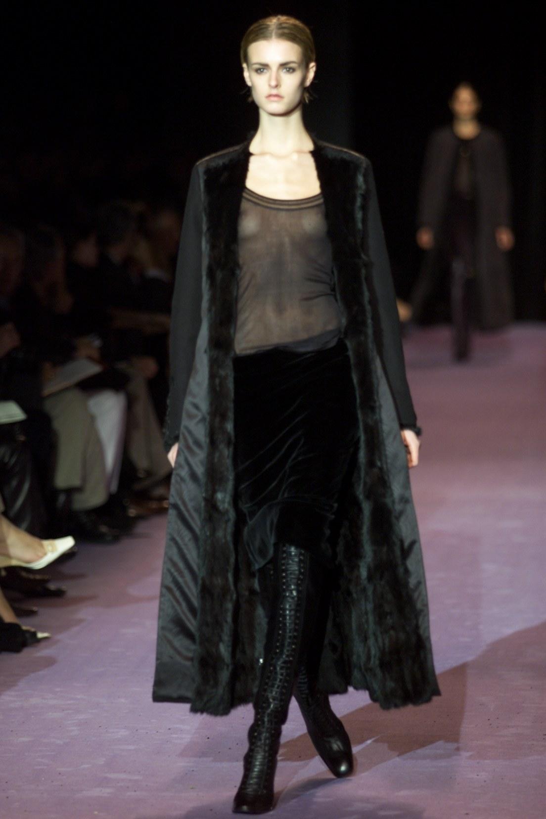 New Tom Ford For Yves Saint Laurent YSL F/W 2001 Velvet Runway Ad Skirt Sz Fr 40 For Sale 1