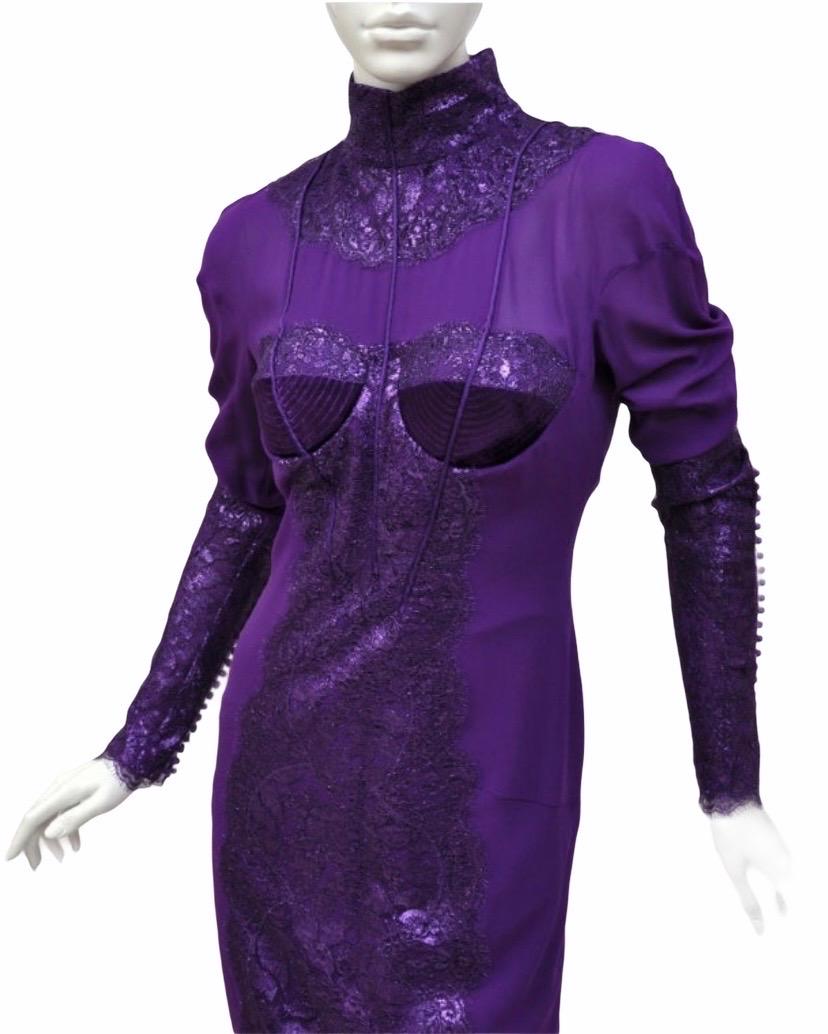 New Tom Ford Metallic Amethyst Lace Cocktail Dress
It size 40 - US 4
92% Silk, 8% Elastane
Fully lined, attached padded bra inside. Zipped sleeves, back zip closure. Velvet and Lace detail.
Length 44