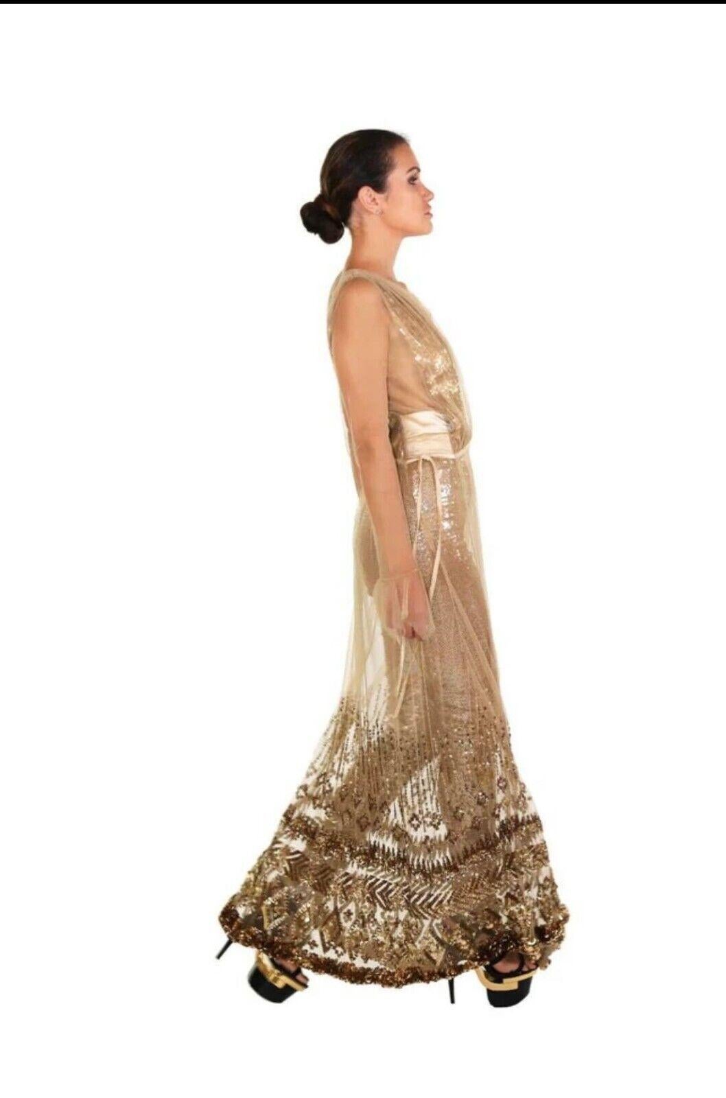 New Tom Ford Nude Embellished Chiffon Dress w/ Gold Sequin Pants 38 - 2 For Sale 2