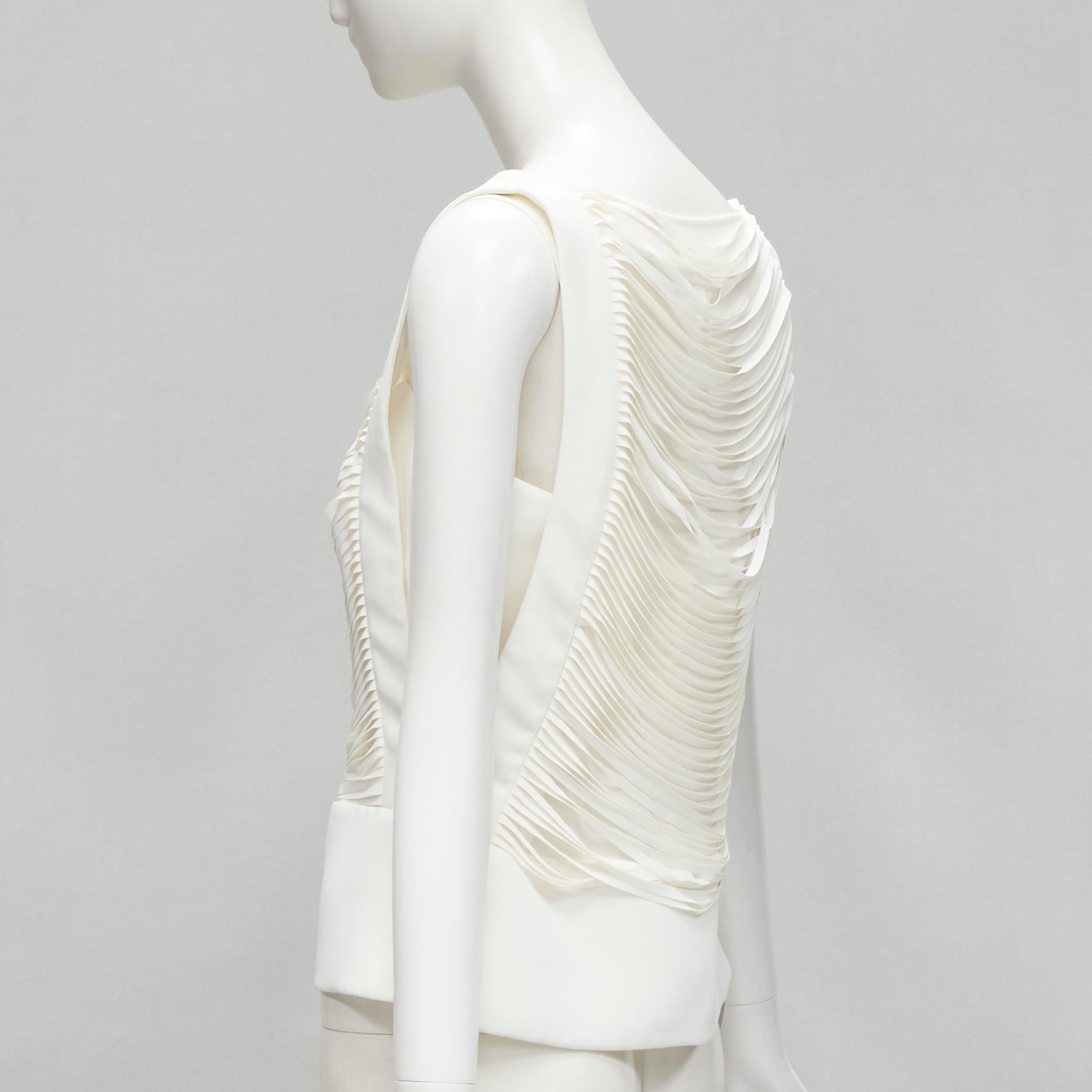 new TOM FORD white laser cut fringe polyester vest bandeau set top IT42 S In New Condition For Sale In Hong Kong, NT