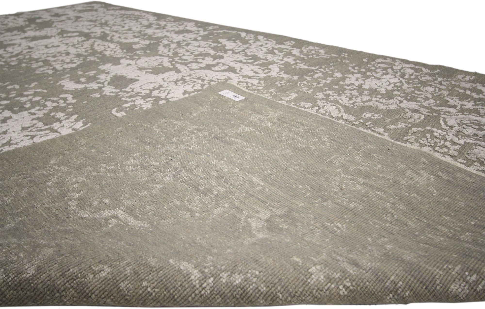 XXI secolo e contemporaneo New Modern Erased Damask Wool and Silk Rug with Transitional Style in vendita