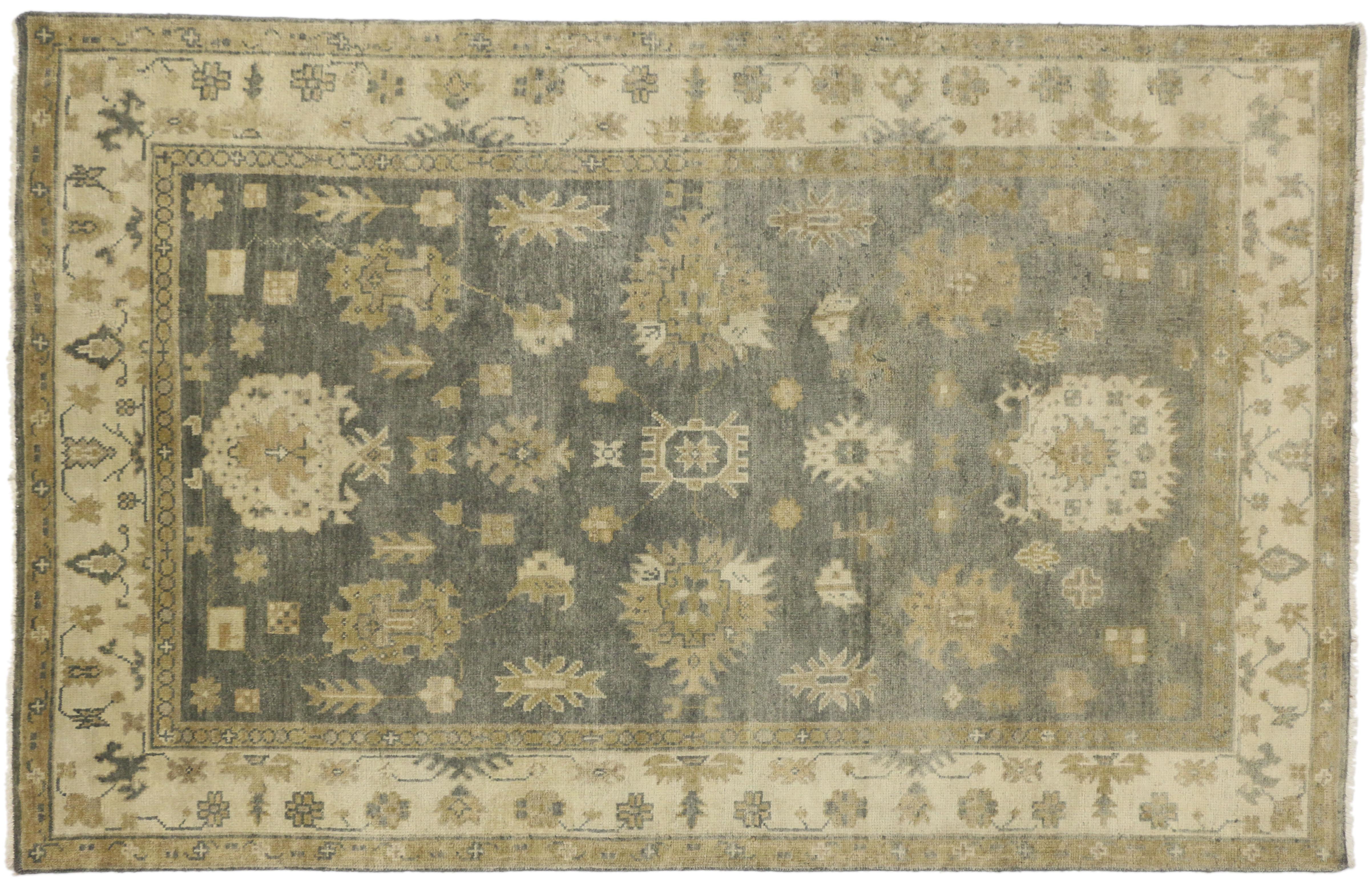 New Transitional Area Rug with Oushak Design with Luxe Style In New Condition For Sale In Dallas, TX
