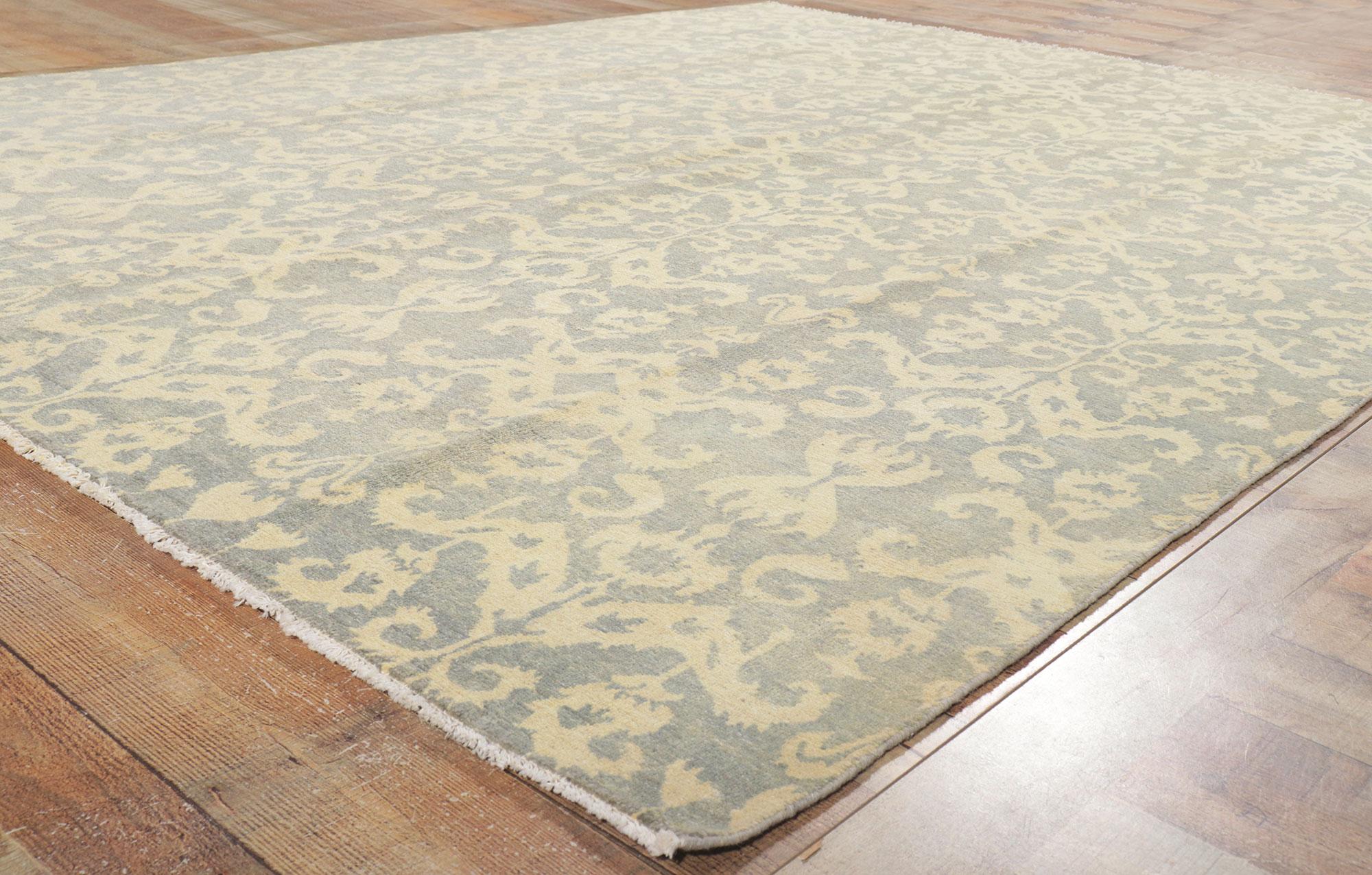 XXIe siècle et contemporain Nouveau tapis de zone transitionnel Ikat aux couleurs douces de couleur terre en vente