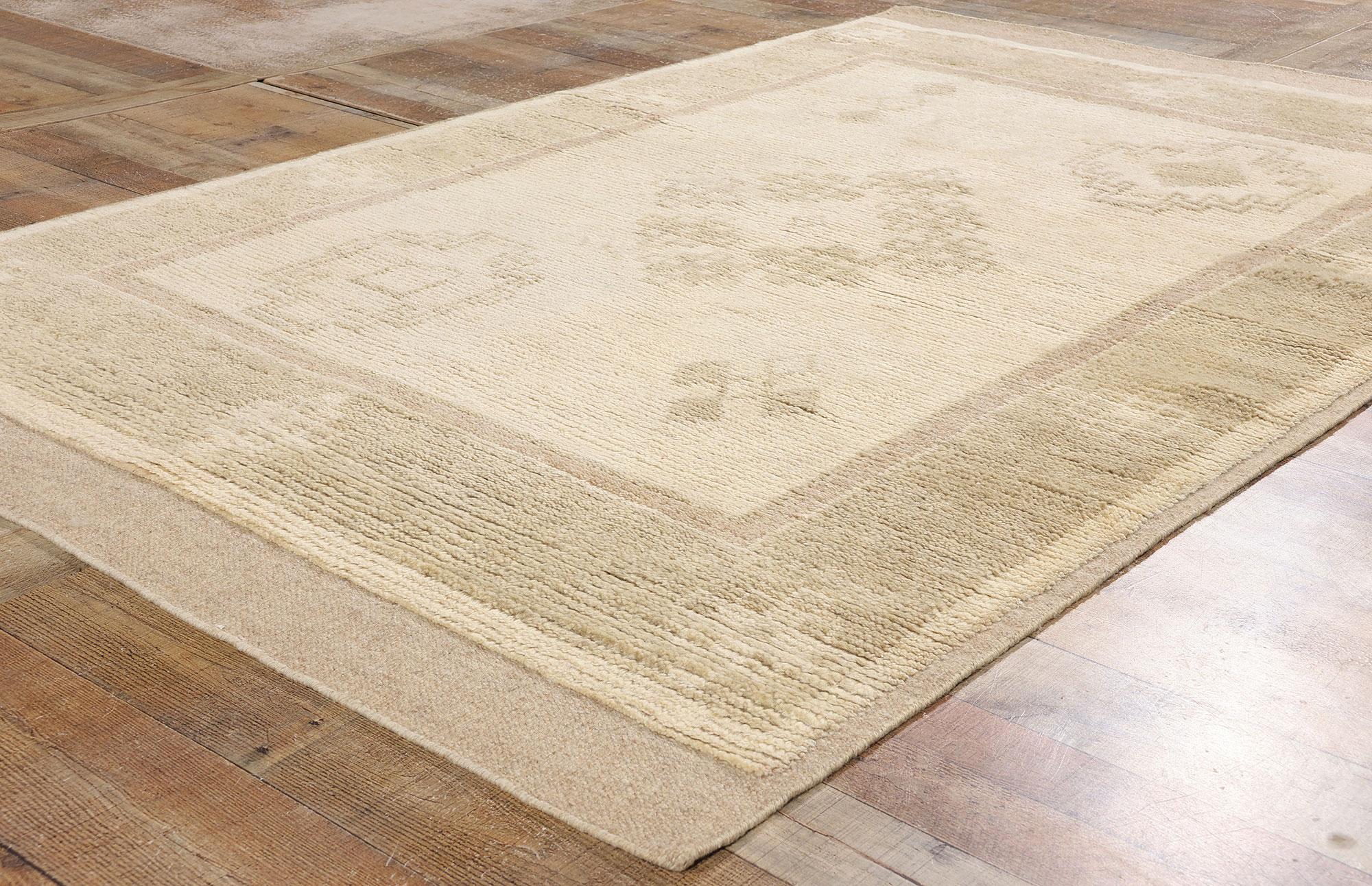 XXI secolo e contemporaneo Tappeto Tribal Serenity Modern Moroccan, 05'03 x 08'01 in vendita