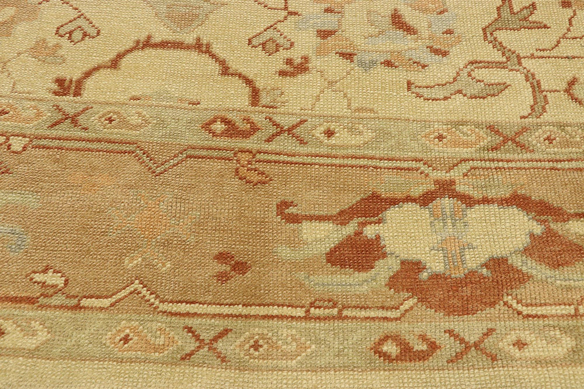 Turc Nouveau tapis turc Oushak dans le style Arts & Crafts en vente