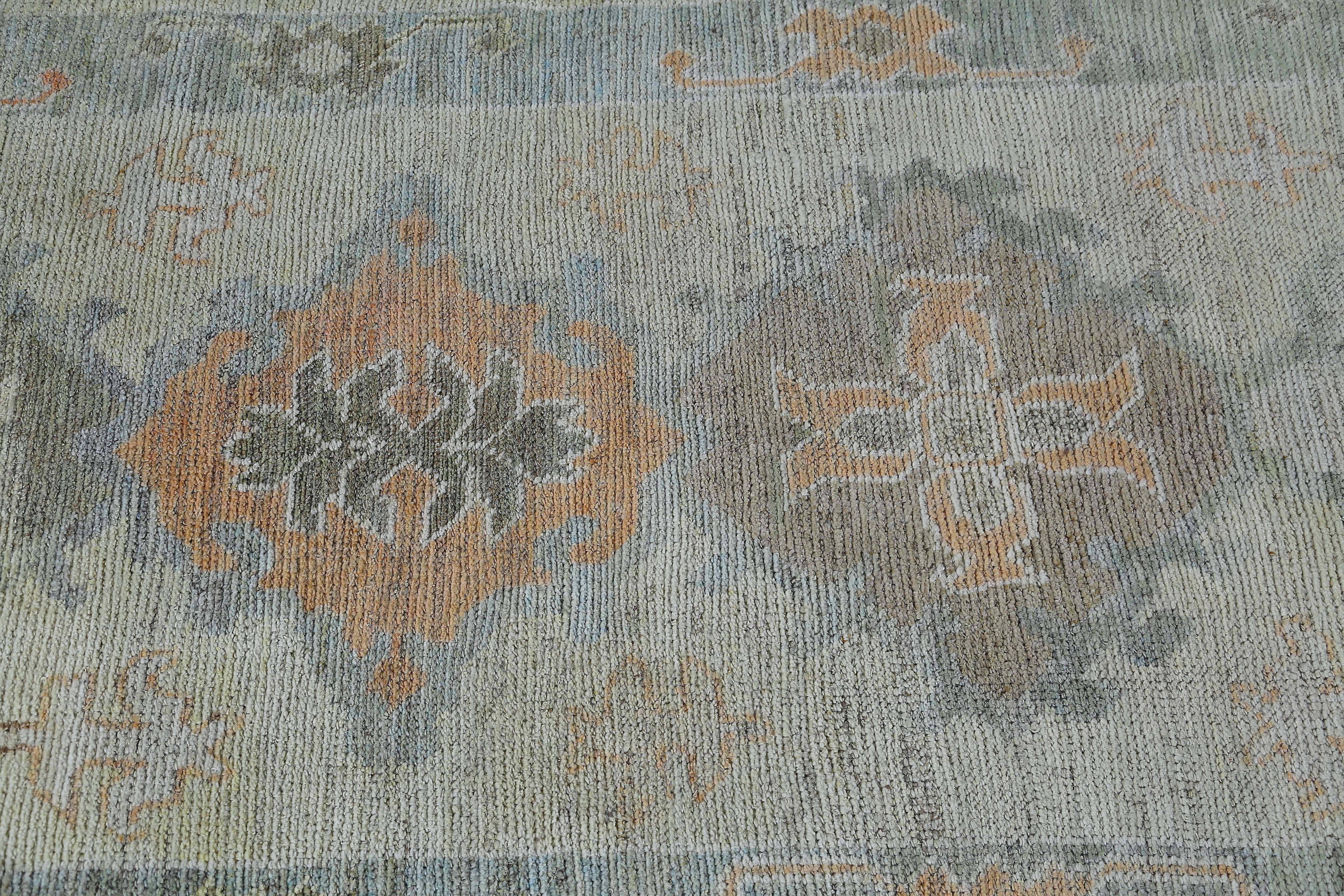 Alfombra de Afganistán Oushak Circa 1990 - Lana Marfil Azul Claro Naranja - 95500 Tribal en venta