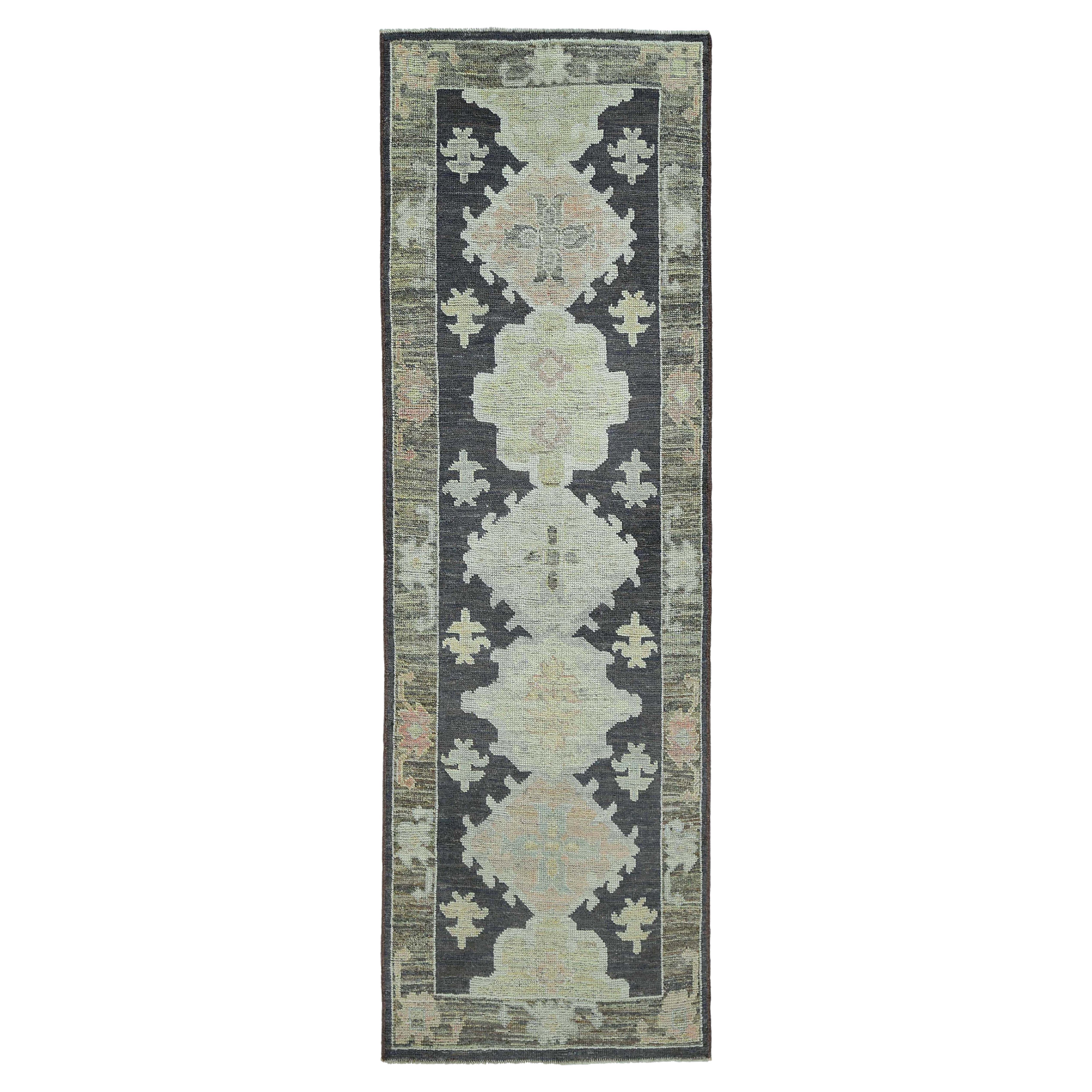 Nouveau tapis de couloir turc Oushak