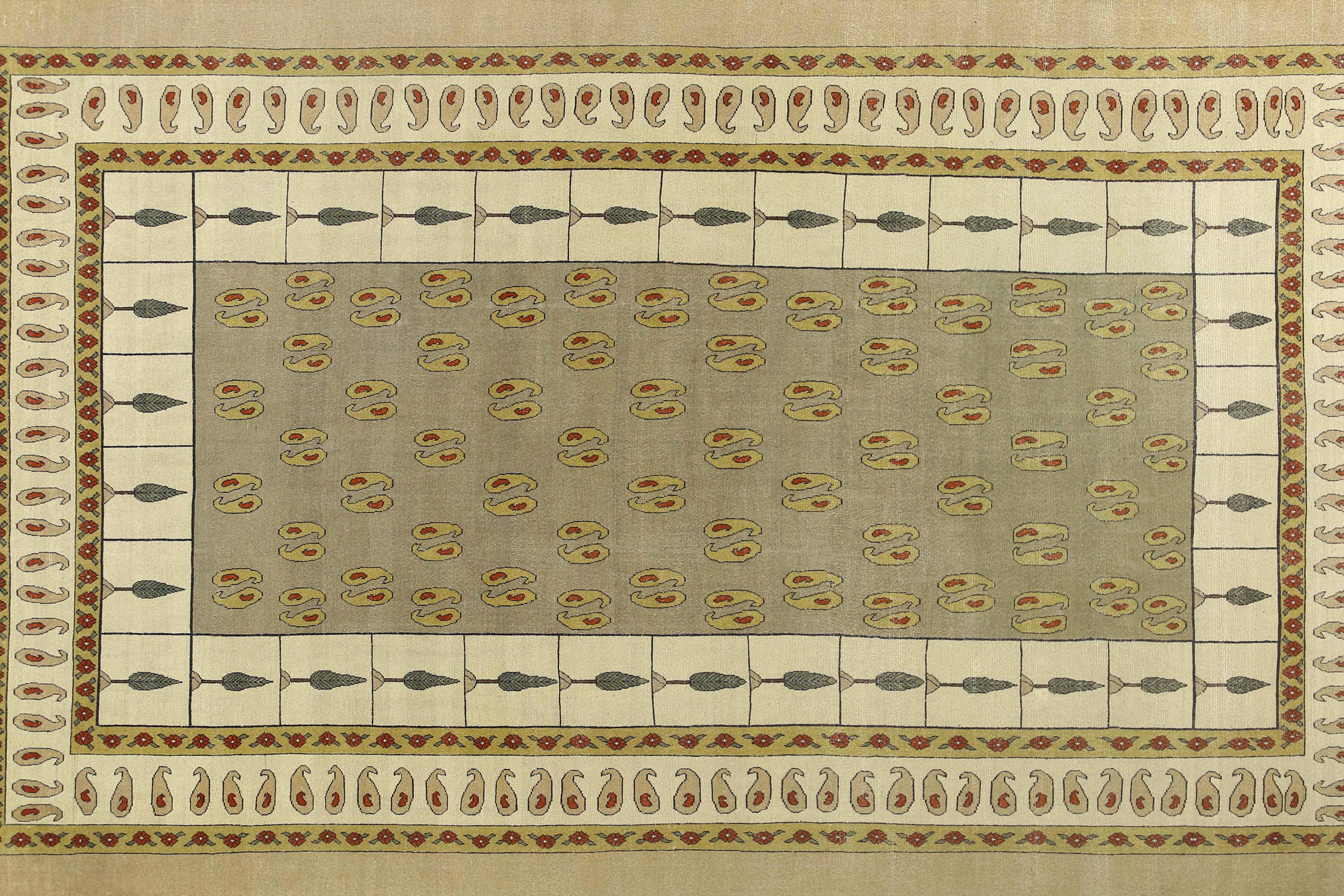 Laine Nouveau tapis de couloir turc avec symbolisme Yin Yang en vente