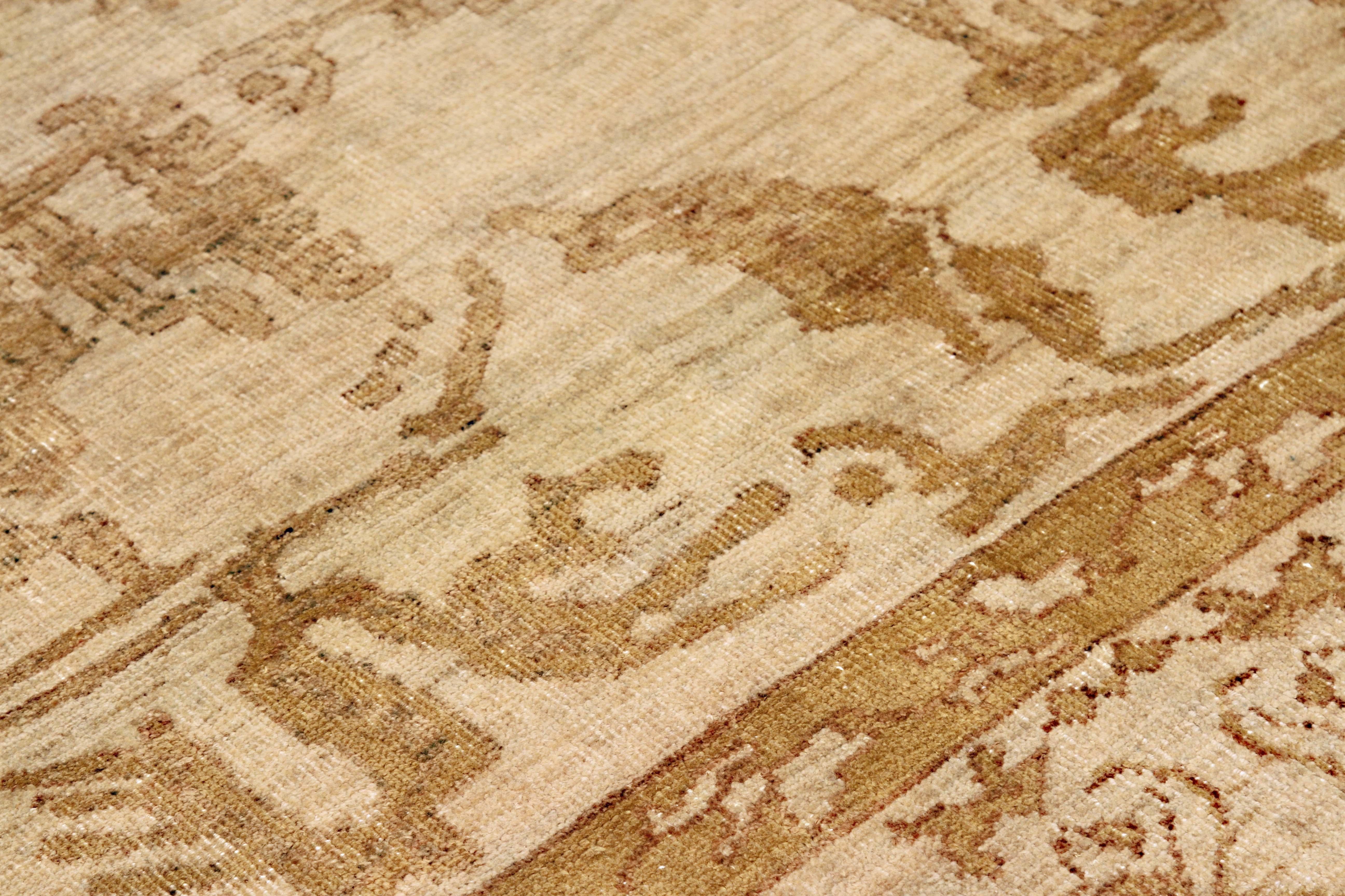 Turco Nuovo tappeto turco in stile Sultanabad Rugs con motivi botanici marroni e dorati in vendita