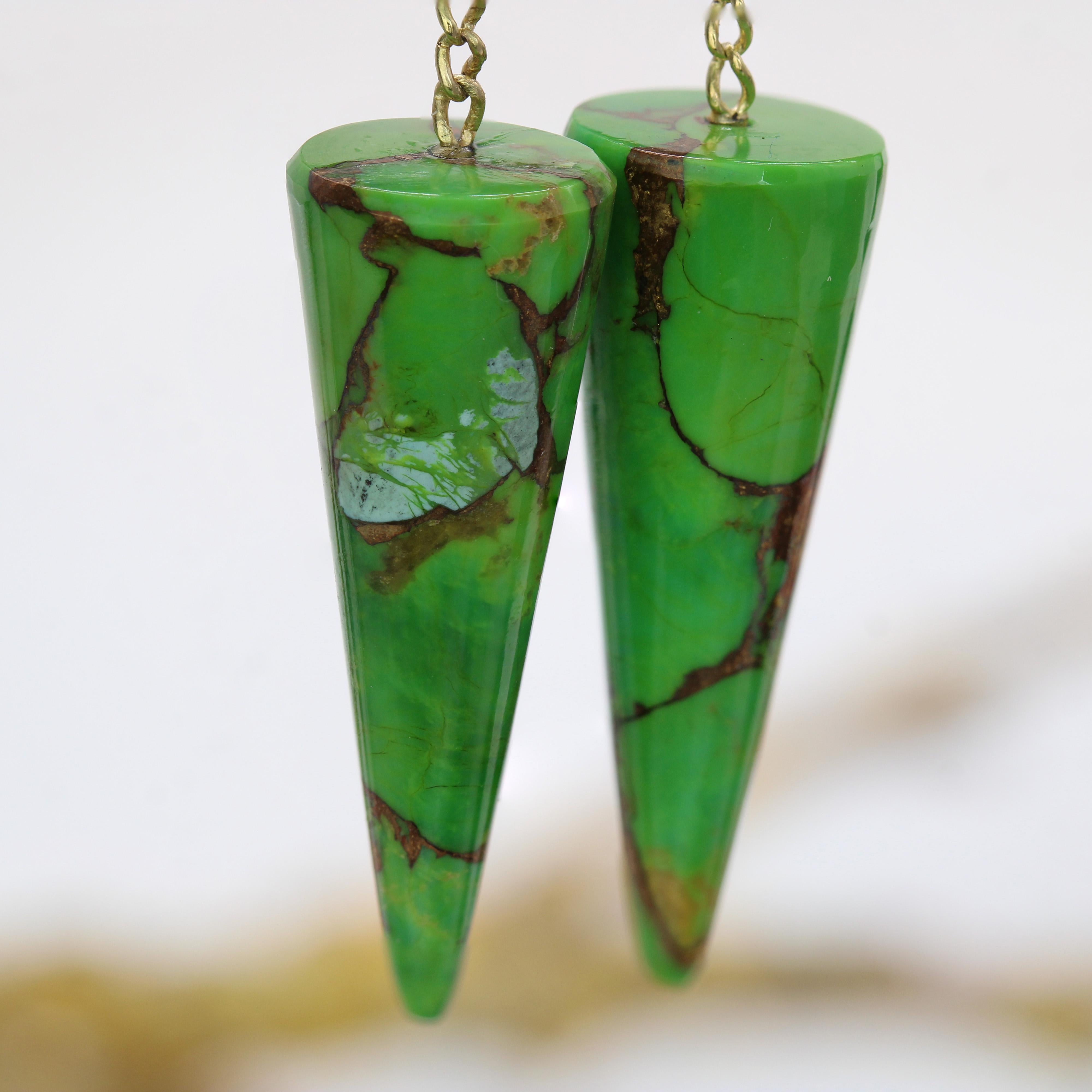 Nuovi orecchini pendenti in turchese del Turkmenistan in oro giallo 18 carati in vendita 5