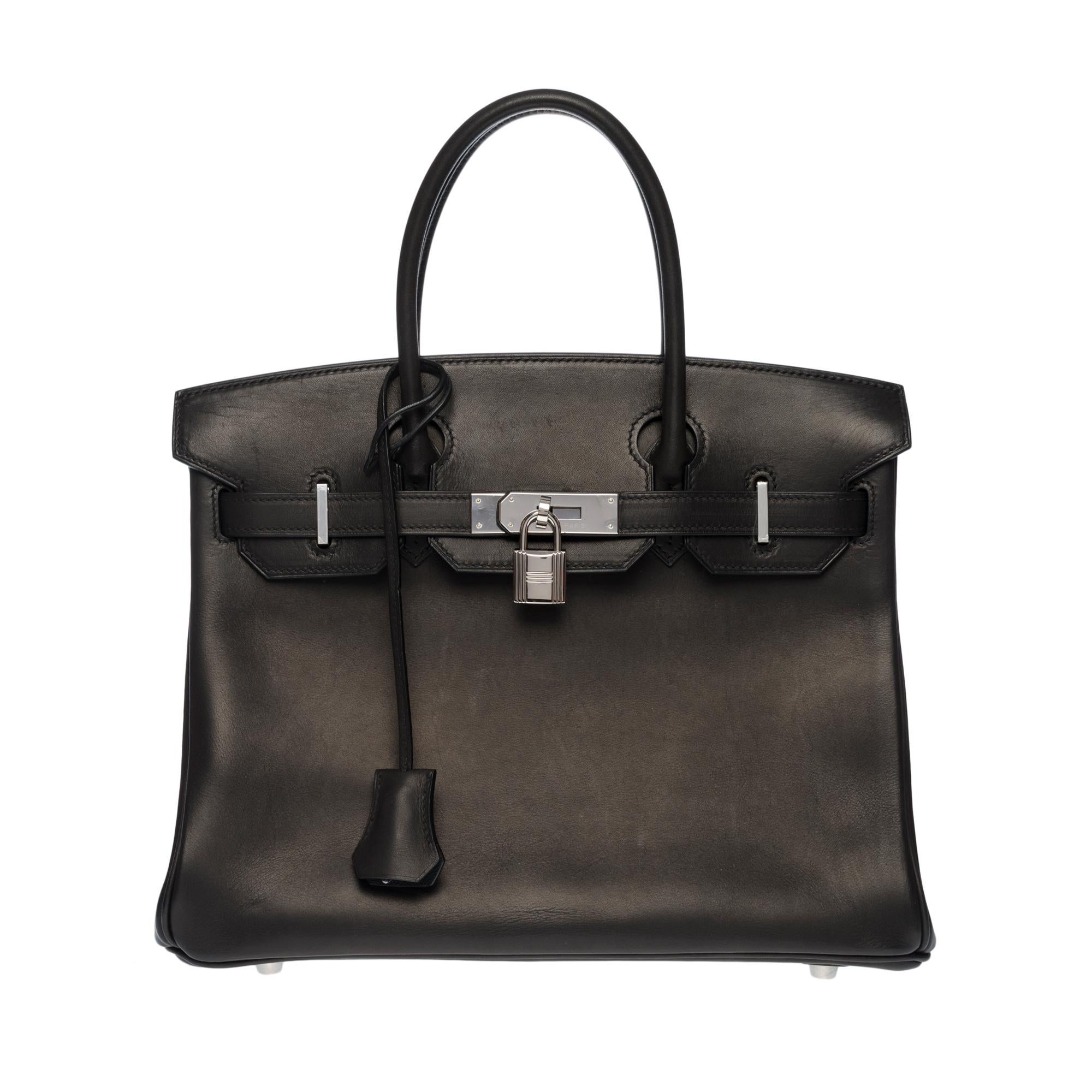 Exceptional & Rare Hermes Birkin 30 cm handbag in black Barenia leather, Palladium Silver Metal hardware, Double Black Leather Handle for Handwear

Flap closure
Black leather inner lining
A zipped pocket, a patch pocket
Signature: 